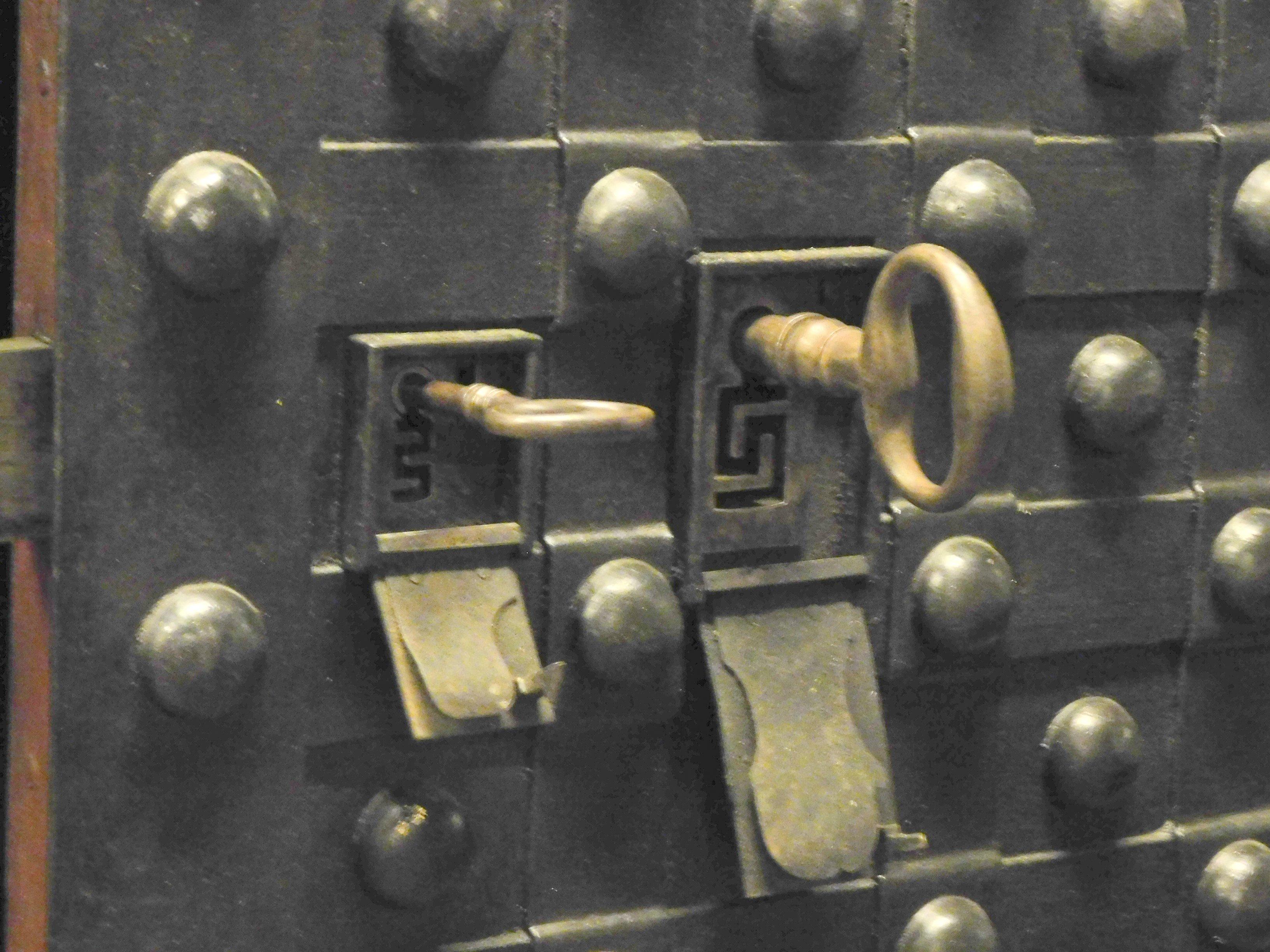 Antique Safe Strongbox in Wood and Black Iron, Studs and Nails, Late 1600, Italy 1