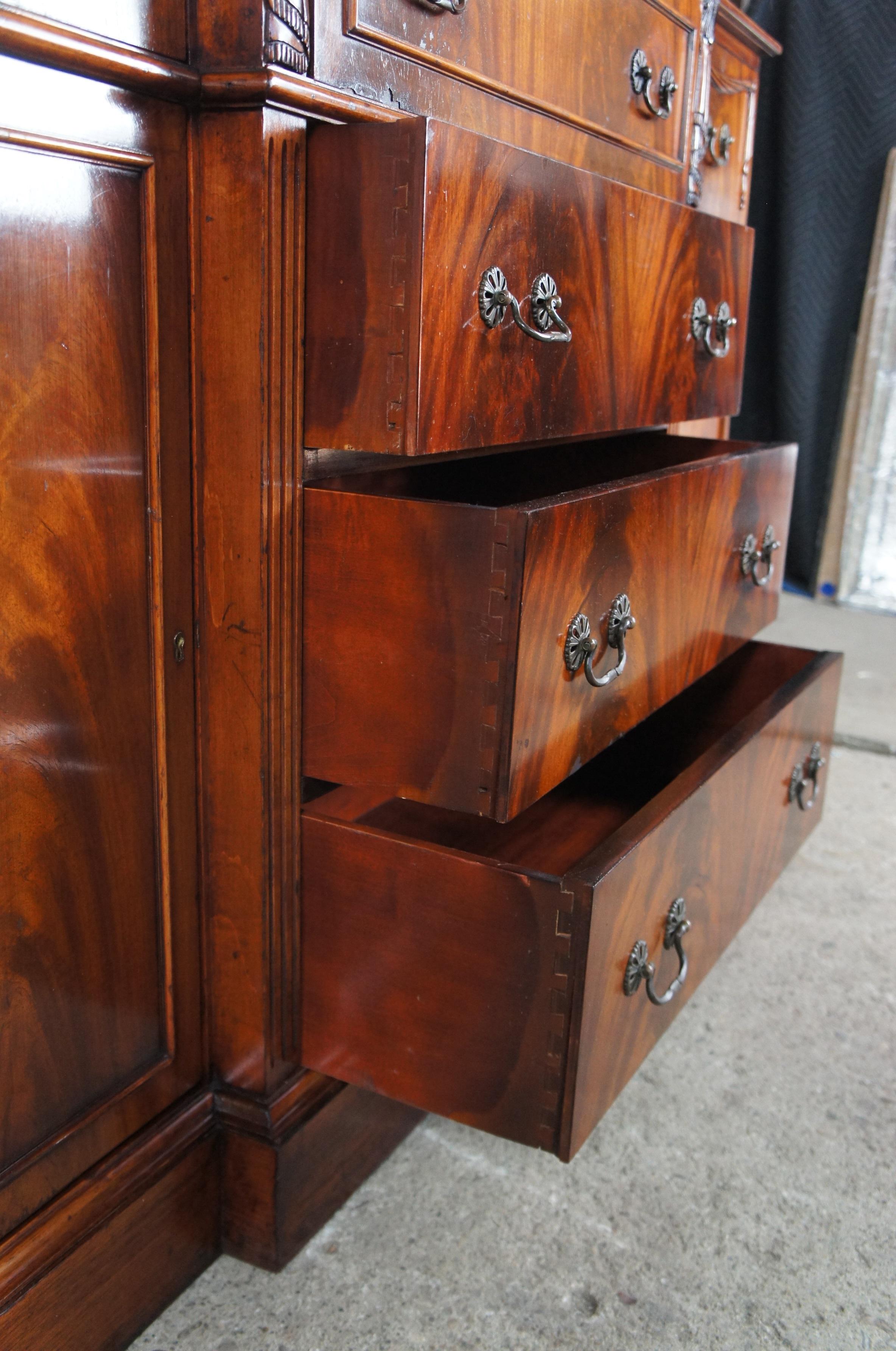 Antique Saginaw Flame Mahogany Breakfront China Cabinet Butler Secretary Desk In Good Condition In Dayton, OH
