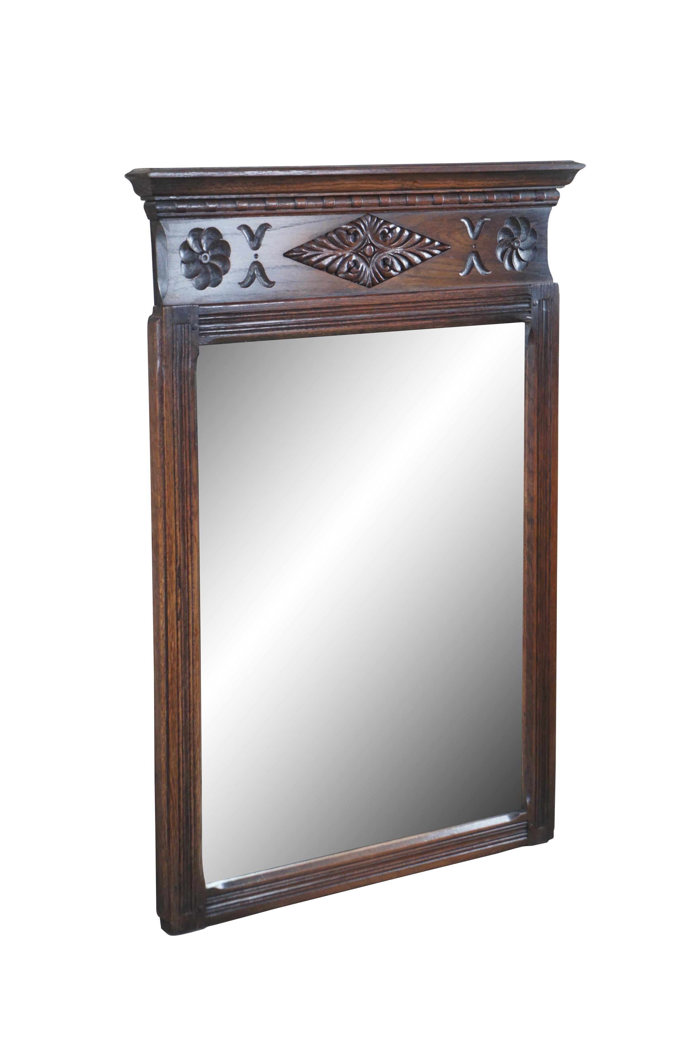 Antique Saginaw Furniture Jacobean Spanish Revival Oak Wall Hanging Mirror  In Good Condition In Dayton, OH