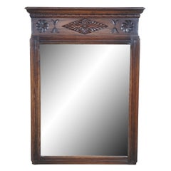Antiguo Saginaw Furniture Jacobean Spanish Revival Espejo colgante de pared de roble