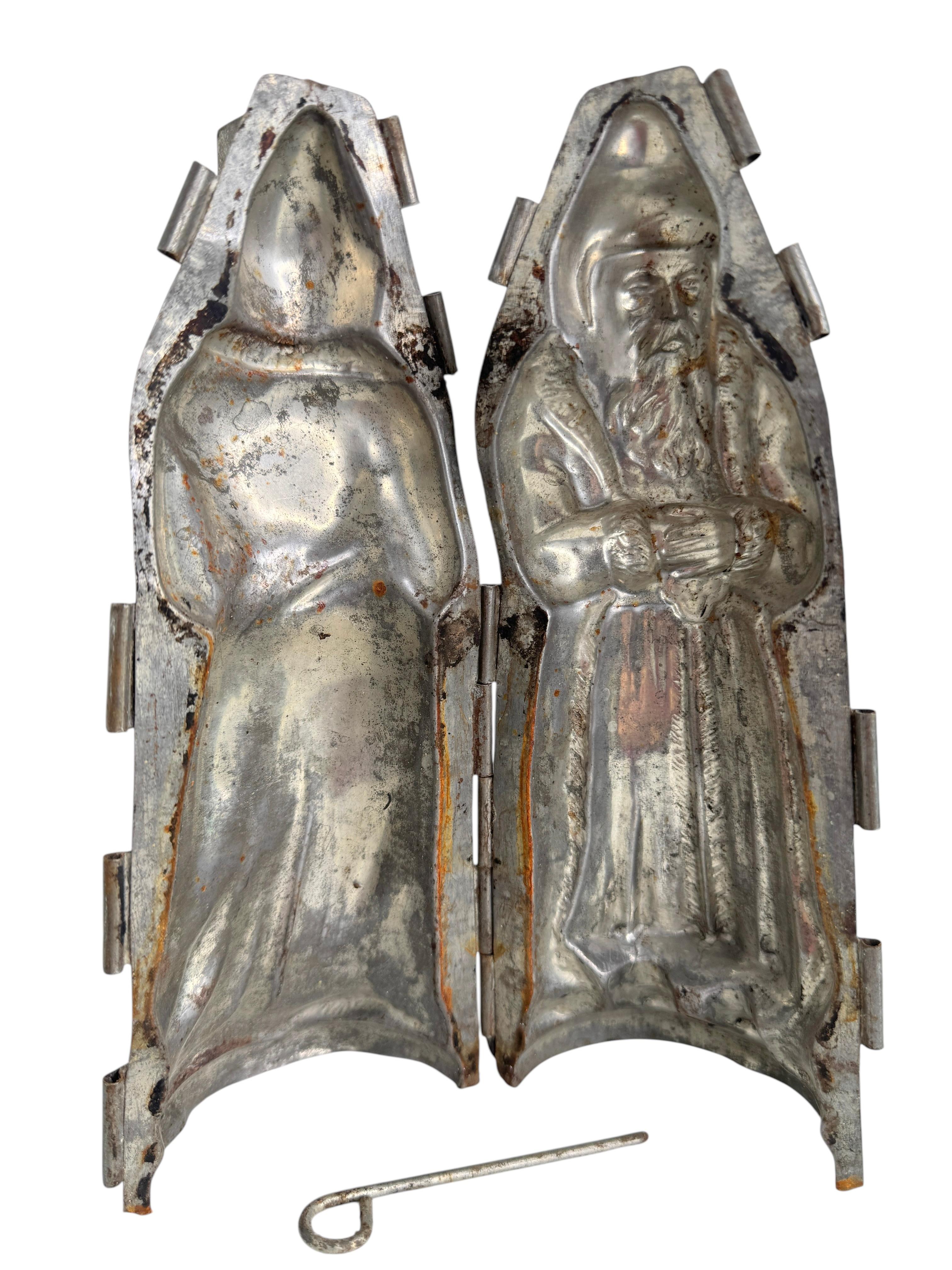 Antique Saint Nicholas Belsnickle Santa Christmas Chocolate Mold, France 1900s For Sale 3