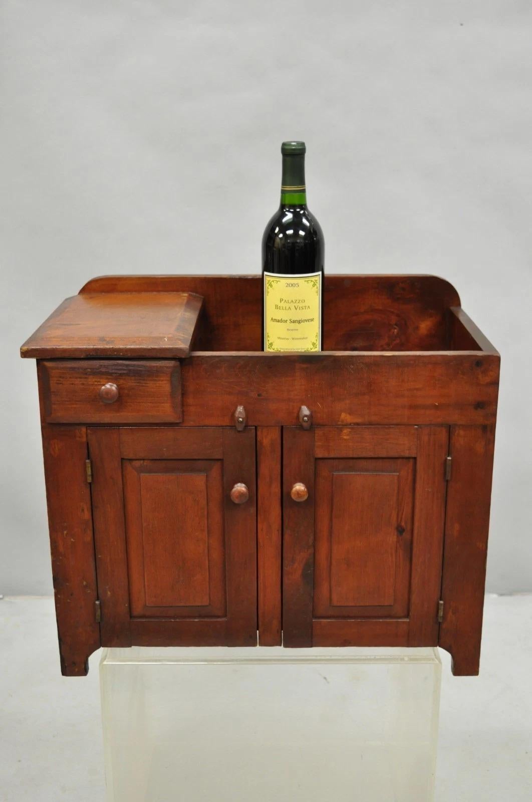 Antique Salesman Sample Primitive Miniature Pine Wood Small Dry Sink Washstand. Circa Early 20th Century. Measurements: 17.5