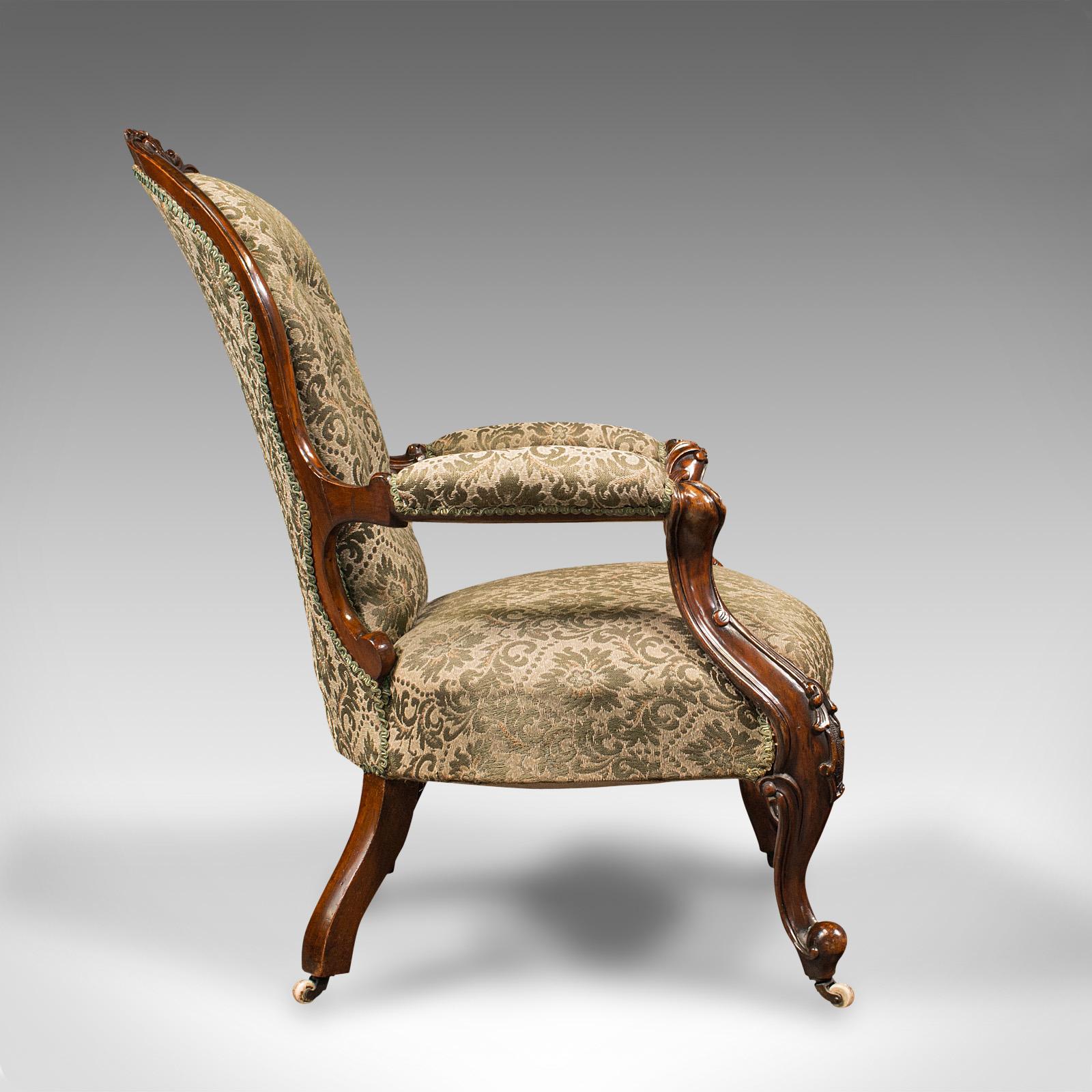 Britannique Antique Salon Chair, English, Walnut, Armchair, Early Victorian, circa 1840 en vente
