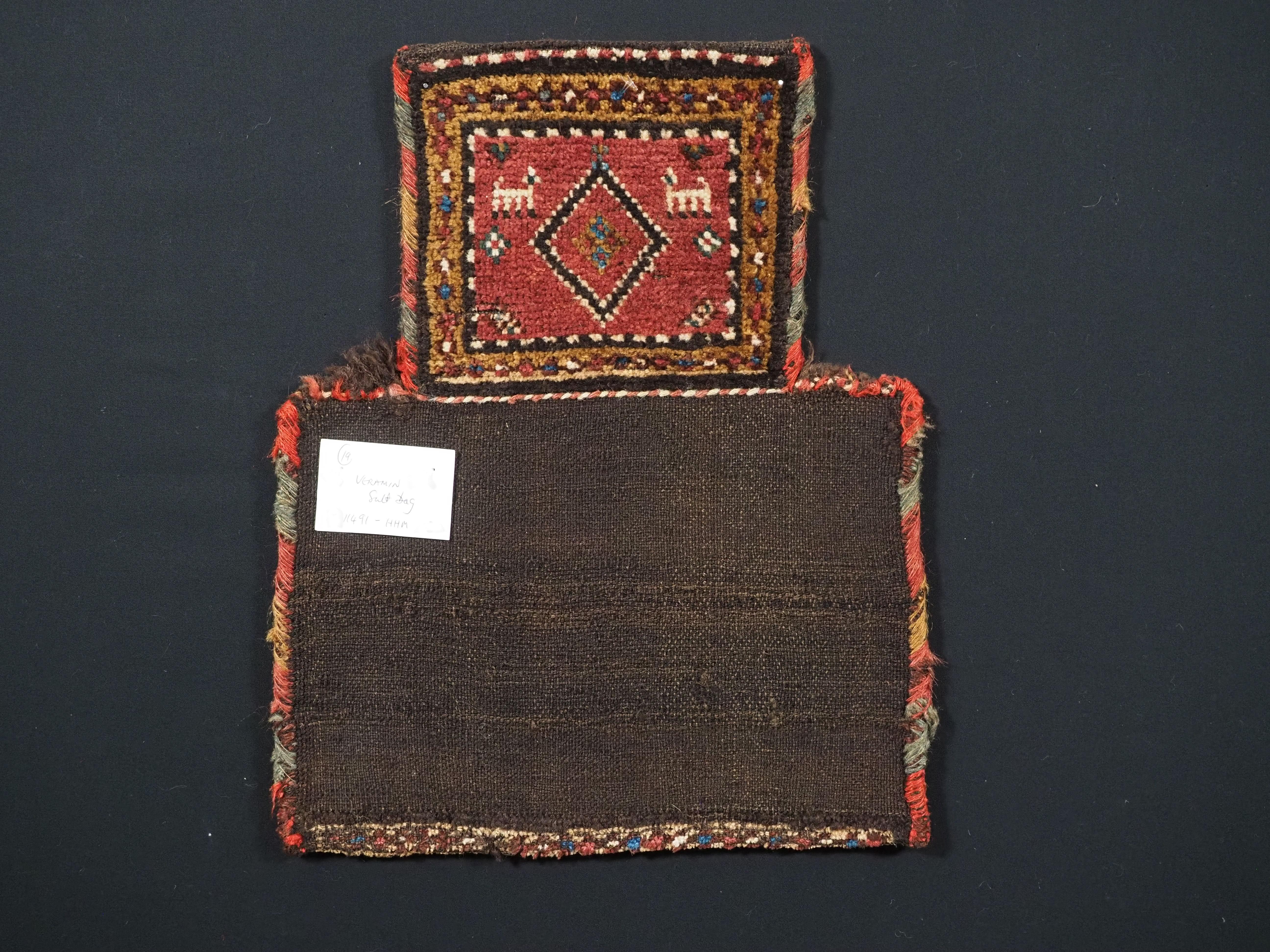 Antique salt-bag by the nomads of the Varamin region, circa 1900 In Good Condition For Sale In Moreton-In-Marsh, GB