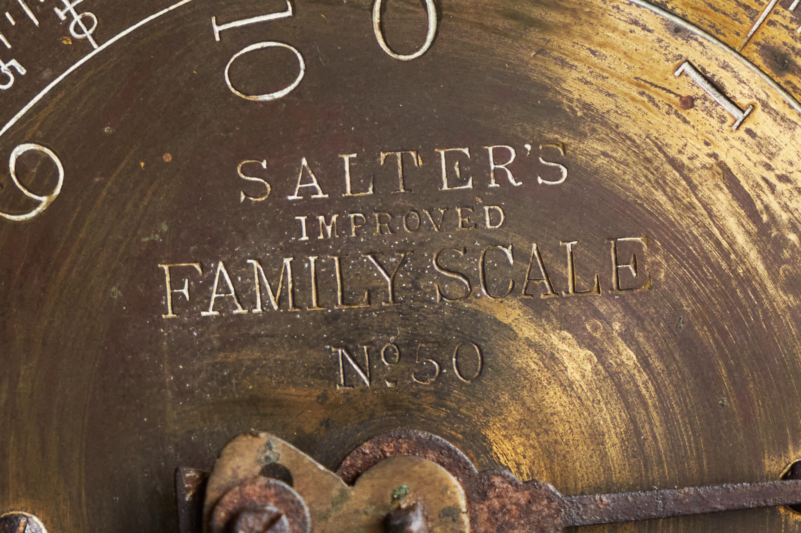 Fait main Salter's Family Scale Angleterre début du 20e siècle en vente