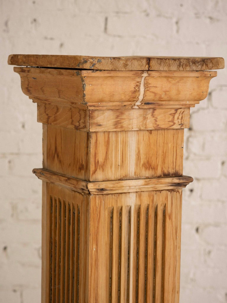 Antique Salvaged Architectural Wood Columns a Pair For Sale at 1stDibs