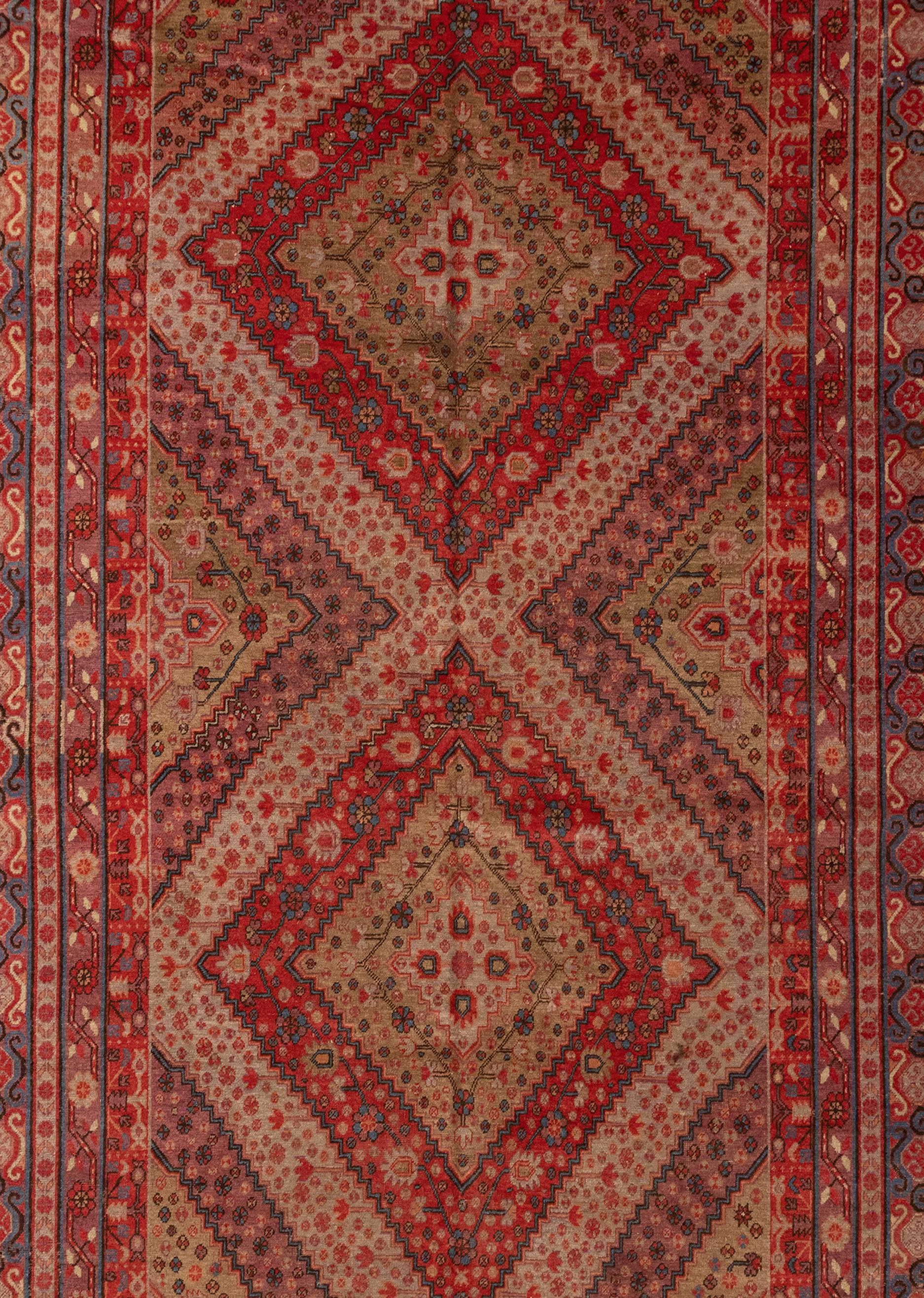 Antique Samarkan Rug, circa 1900s In Good Condition For Sale In Los Angeles, CA