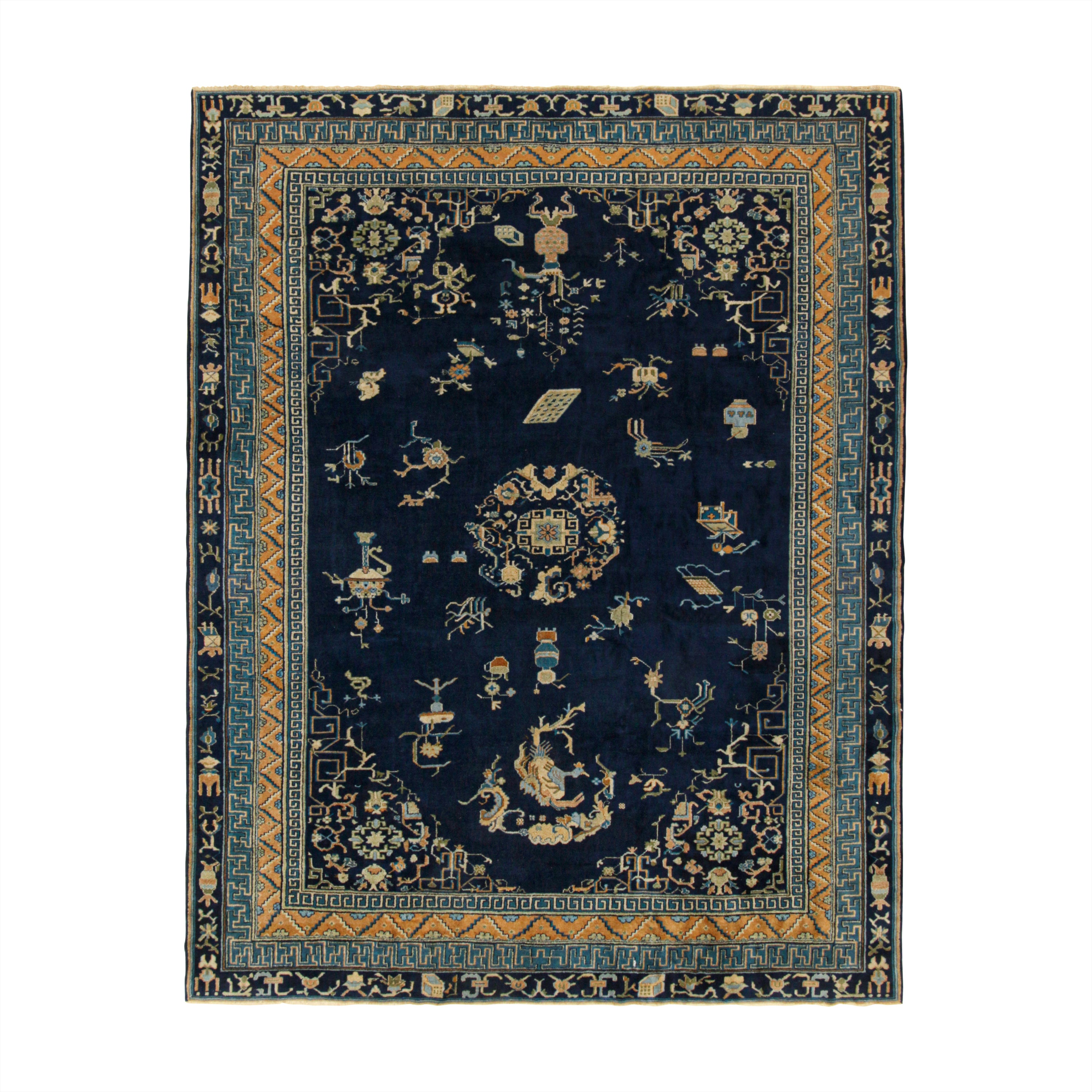 Tappeto antico Samarcanda Art Deco in blu navy con medaglioni di Rug & Kilim