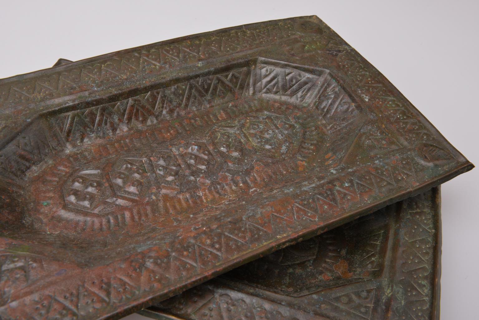  Seltene Samarkanda- oder Bokara-Tabletts mit Zehenkappe im Angebot 2