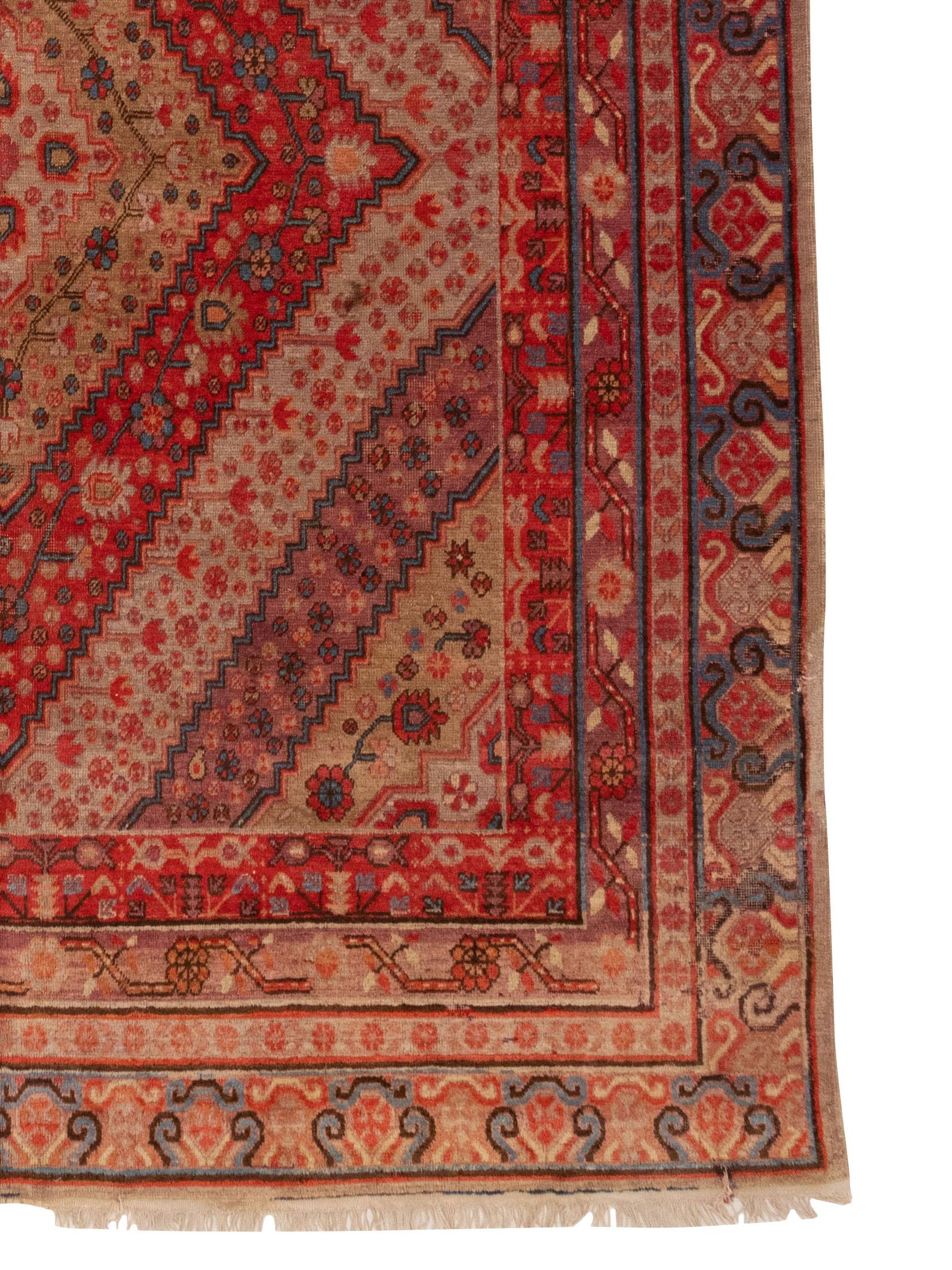 Antique Samarkand Rug, c. 1870s In Good Condition In Los Angeles, CA