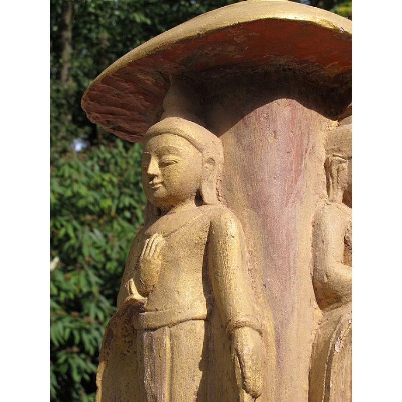 Antique Sandstone Buddha from Burma For Sale 1