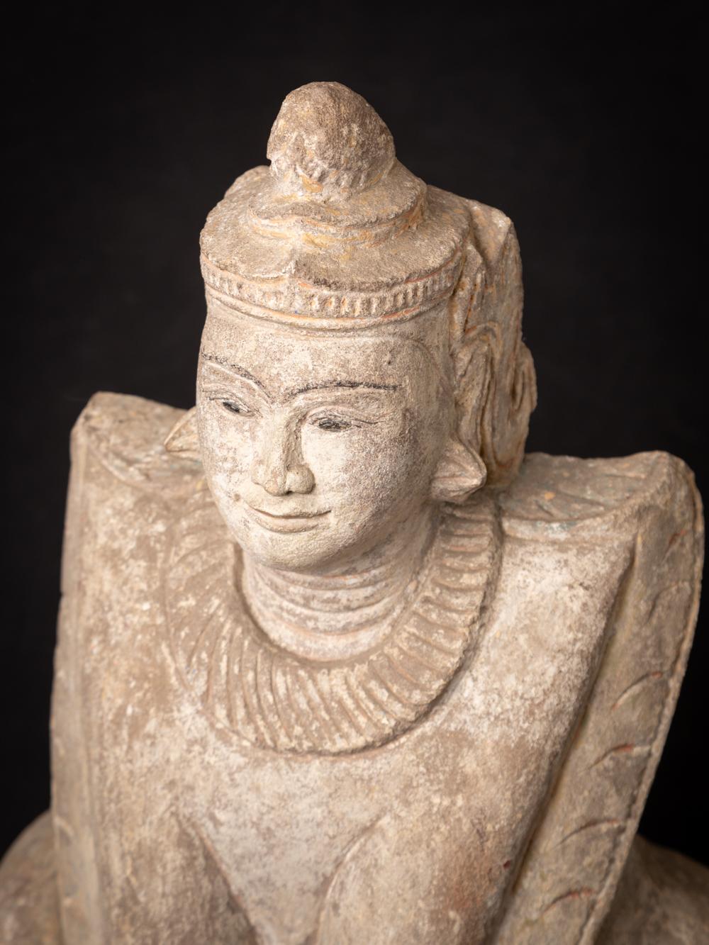 Antike burmesische Nat-Statue aus Sandstein aus Burma – Originalbuddhas im Angebot 7