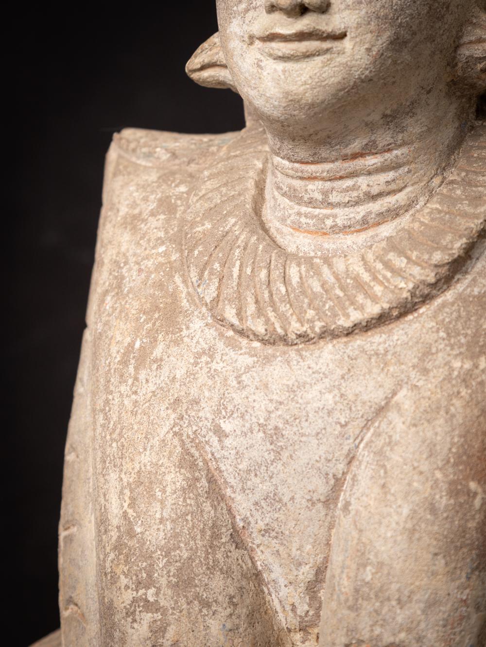 Antike burmesische Nat-Statue aus Sandstein aus Burma – Originalbuddhas im Angebot 9