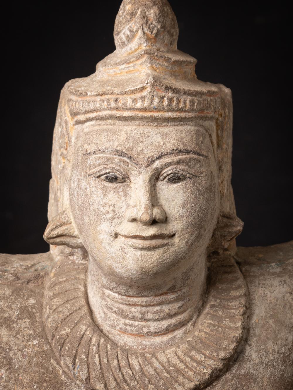 Antike burmesische Nat-Statue aus Sandstein aus Burma – Originalbuddhas (Birmanisch) im Angebot