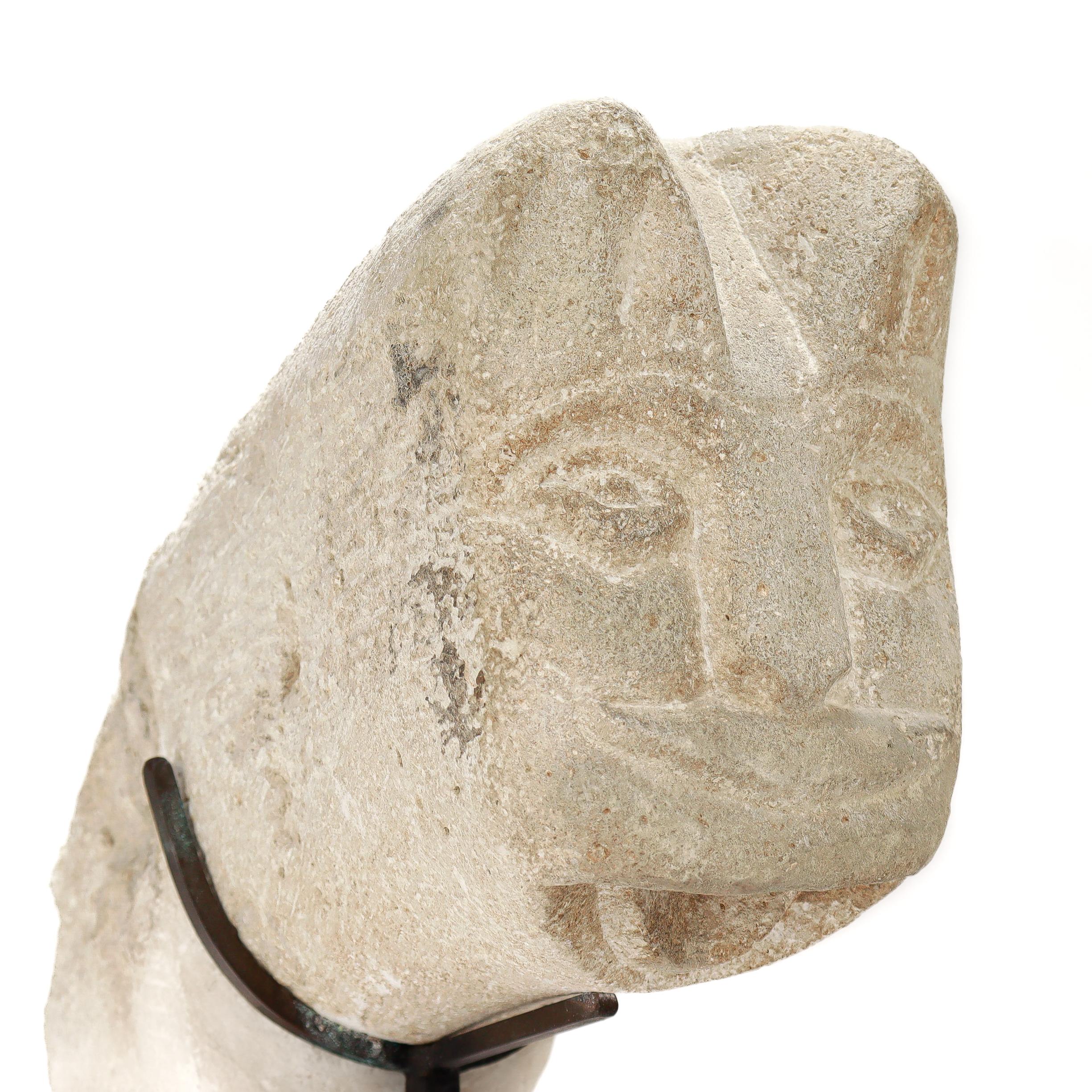 Antique Sandstone Cat Fountainhead or Capital Architectural Fragment For Sale 2