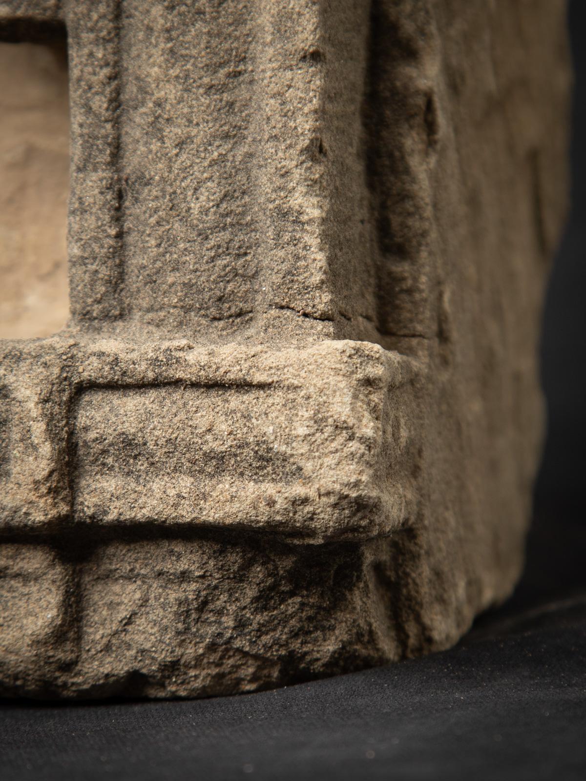 temple ancien d'Inde du 19ème siècle  OriginalBuddhas en vente 10