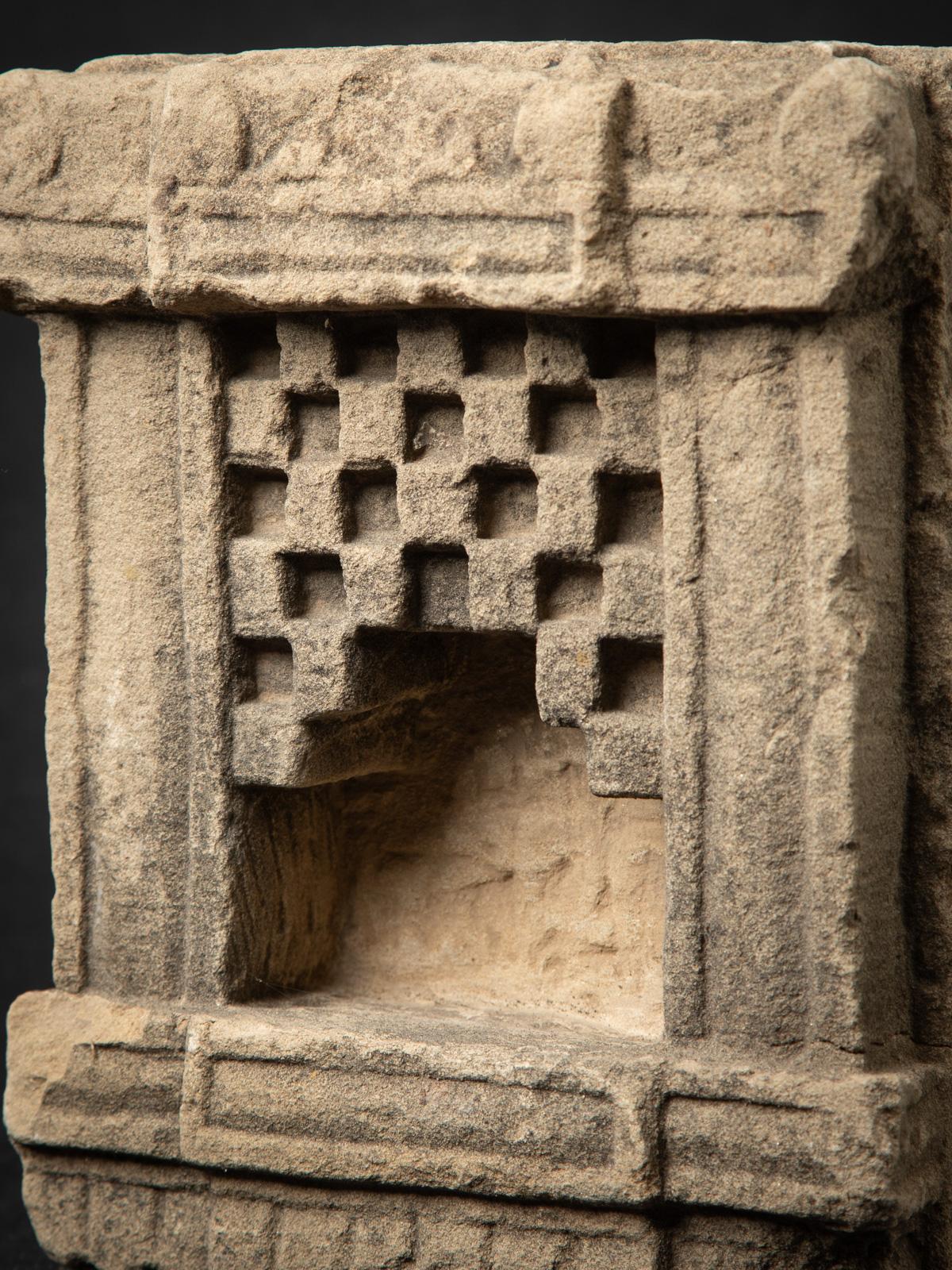 temple ancien d'Inde du 19ème siècle  OriginalBuddhas en vente 3