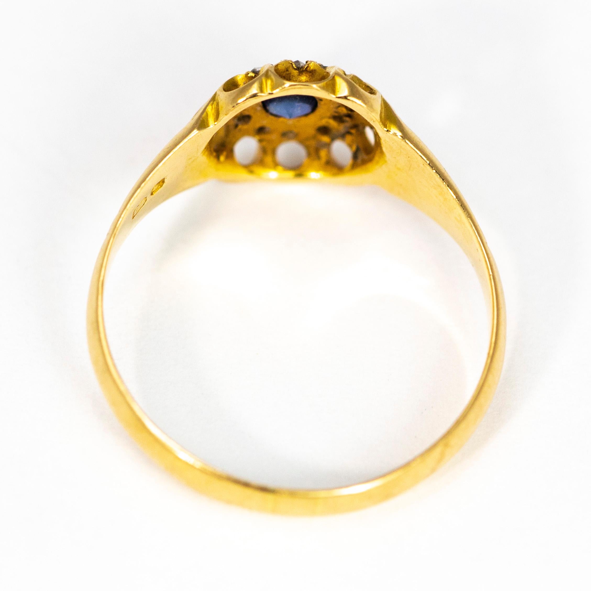 Women's or Men's Antique Sapphire and Diamond 18 Carat Gold Cluster Ring For Sale