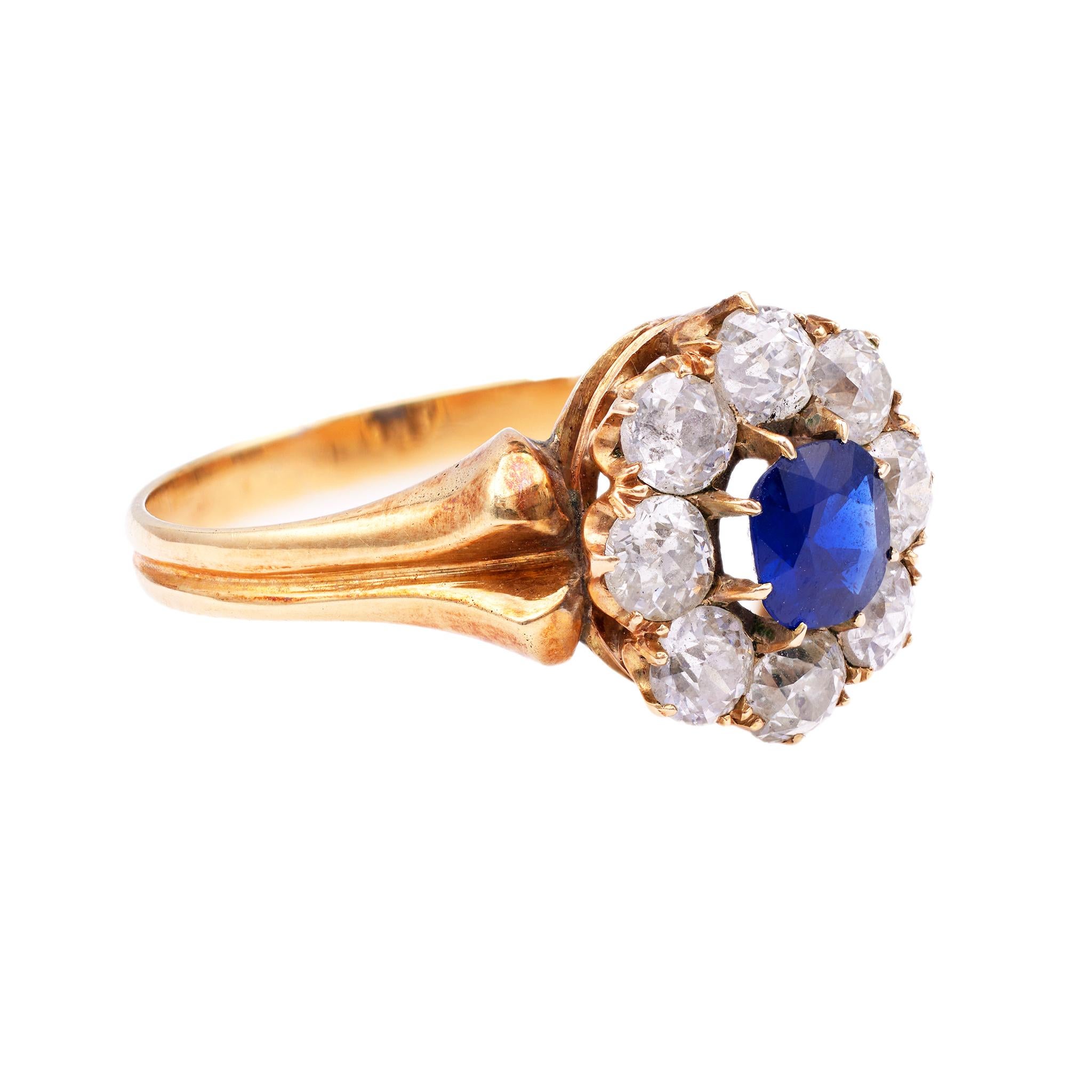 Women's or Men's Antique Sapphire and Diamond 18k Yellow Gold Cluster Ring