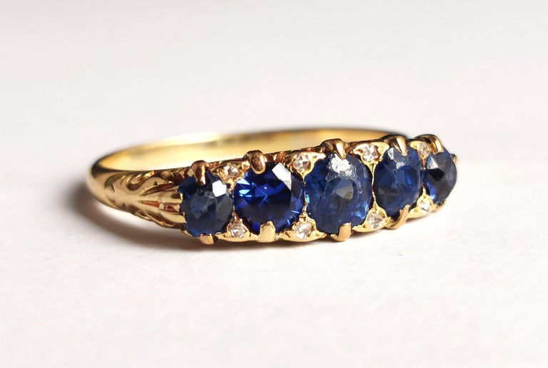 Antique Sapphire and diamond five stone ring, 18k gold, Victorian  For Sale 6