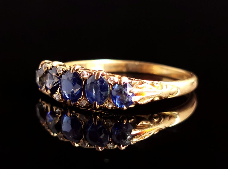 Antique Sapphire and diamond five stone ring, 18k gold, Victorian  For Sale 2