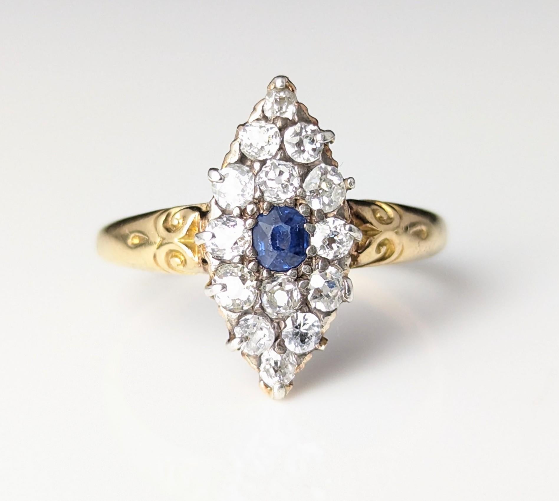 Antique Sapphire and Diamond navette ring, 18k gold, Victorian  For Sale 7