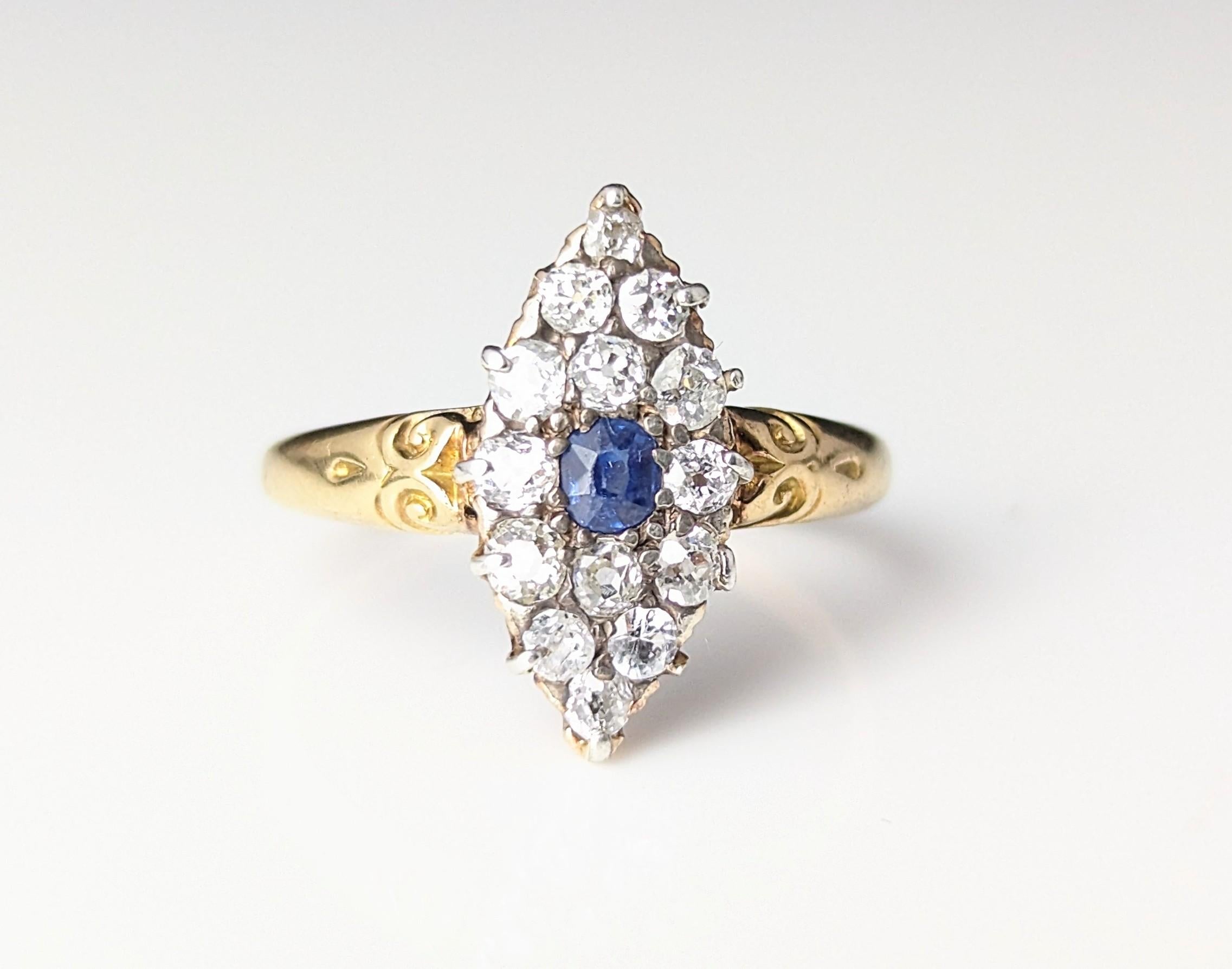 Antique Sapphire and Diamond navette ring, 18k gold, Victorian  For Sale 8