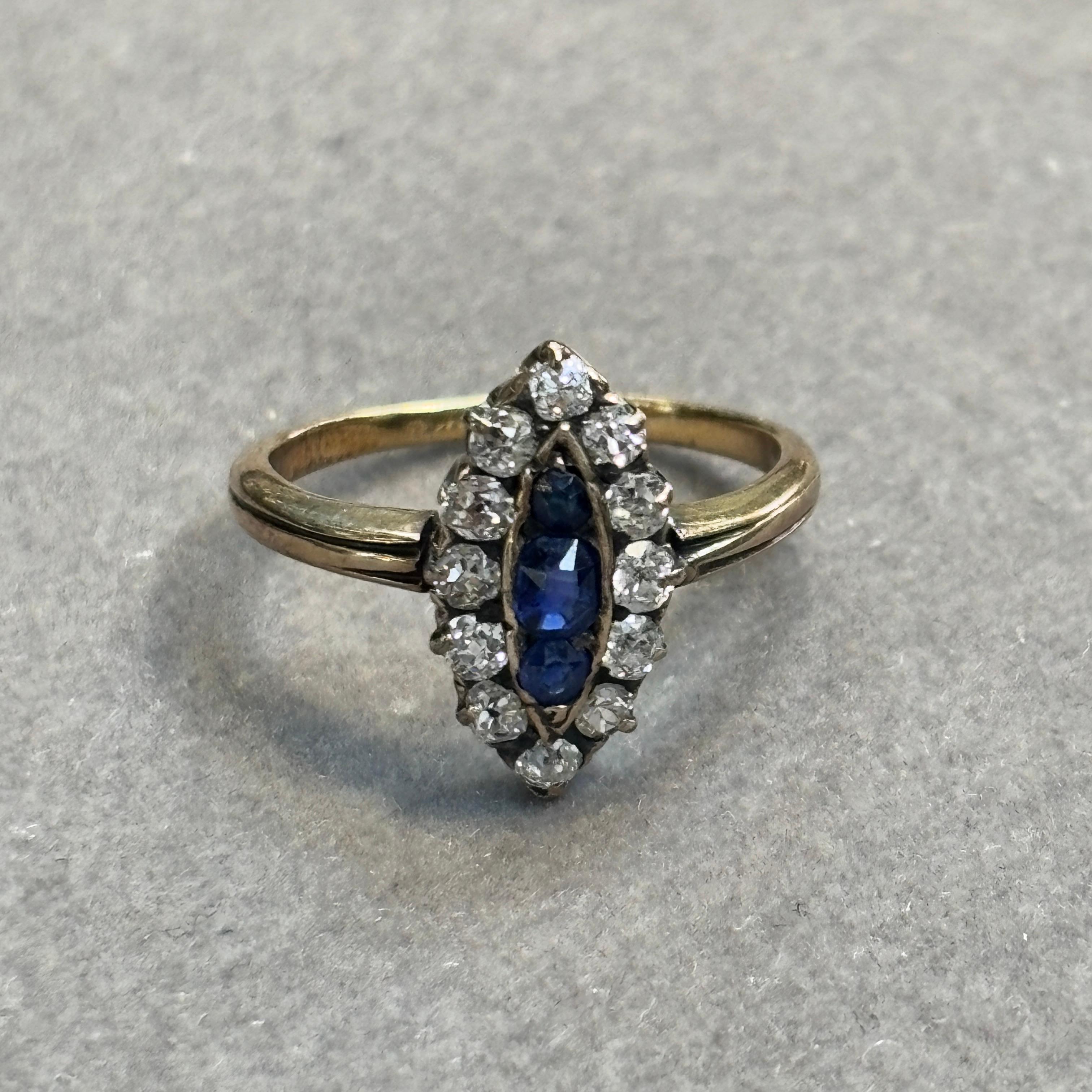 Antique Sapphire and Diamond Navette Ring For Sale 2