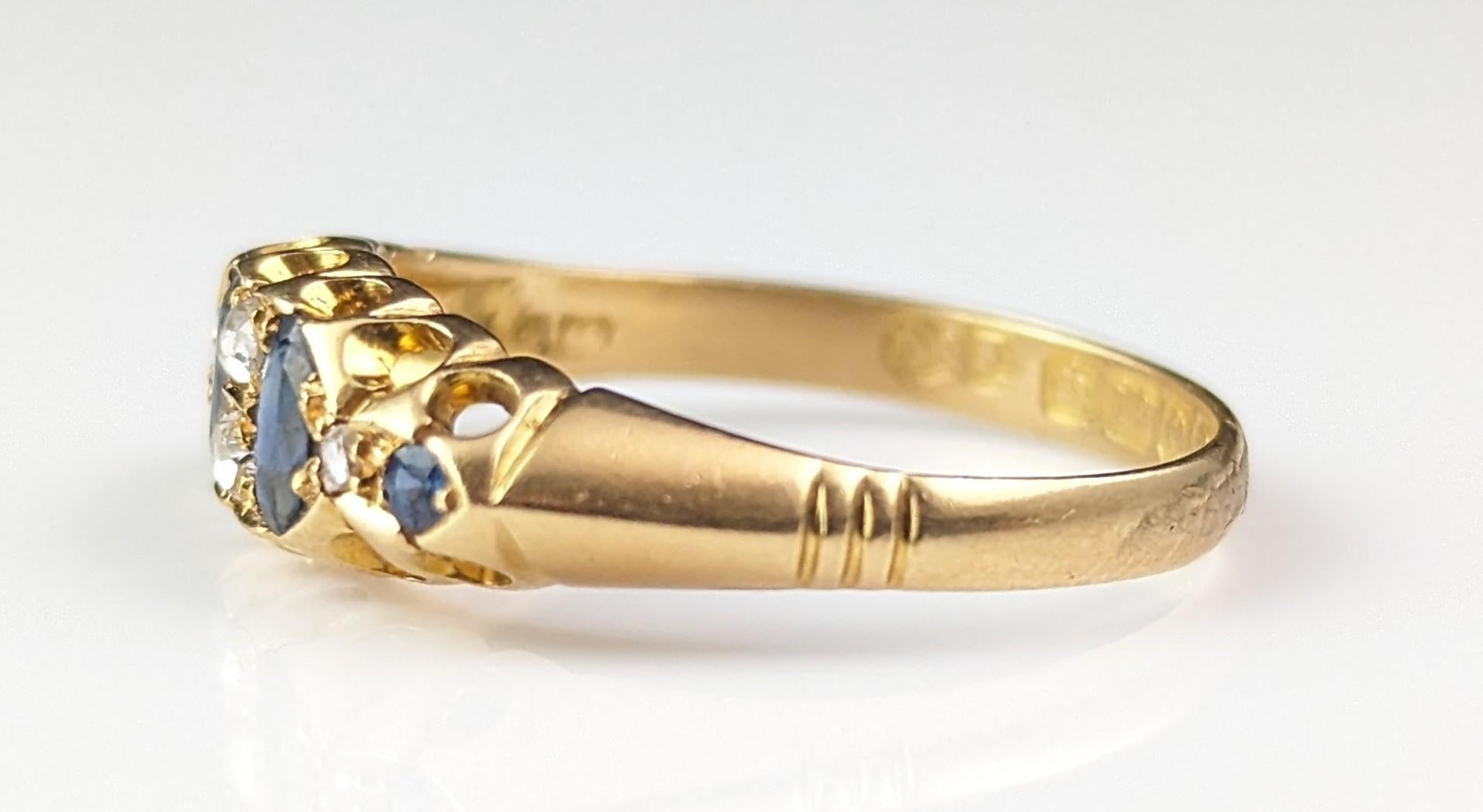 Antique Sapphire and Diamond ring, 18k gold, Edwardian  For Sale 7