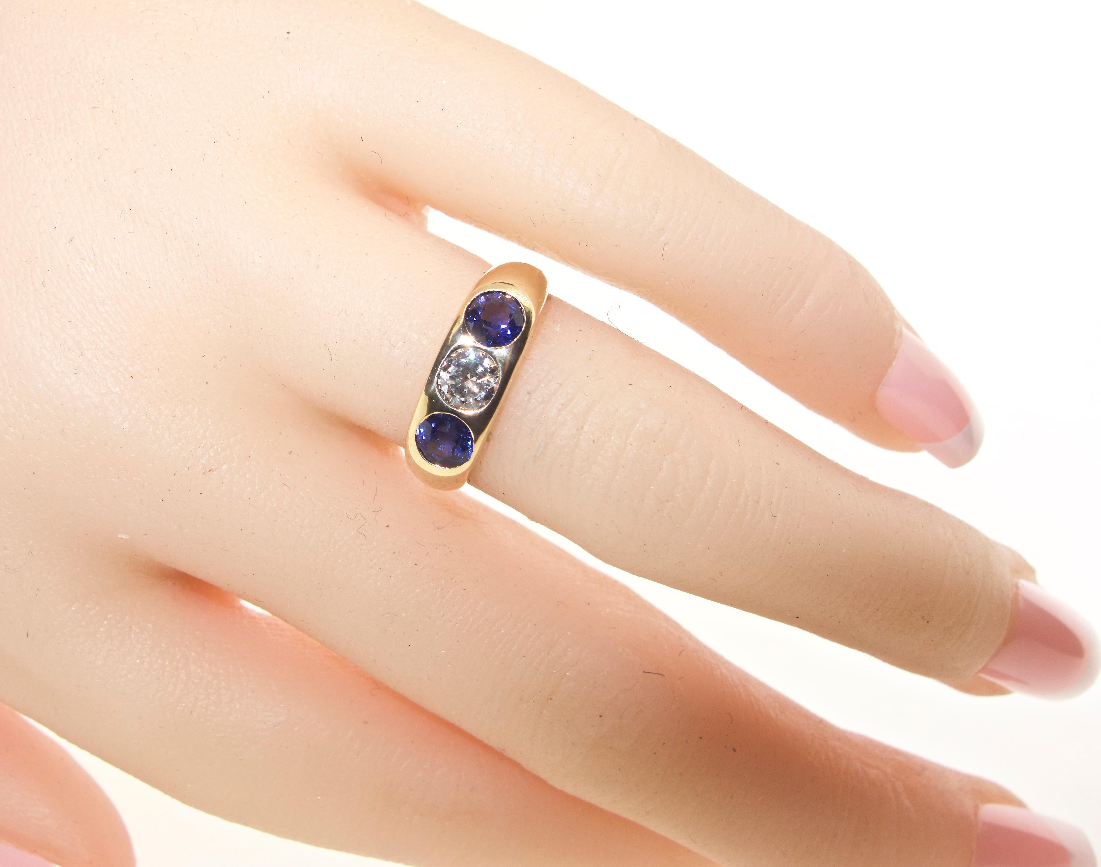 Antique Sapphire and Diamond Ring, circa 1900 im Zustand „Gut“ in Aspen, CO