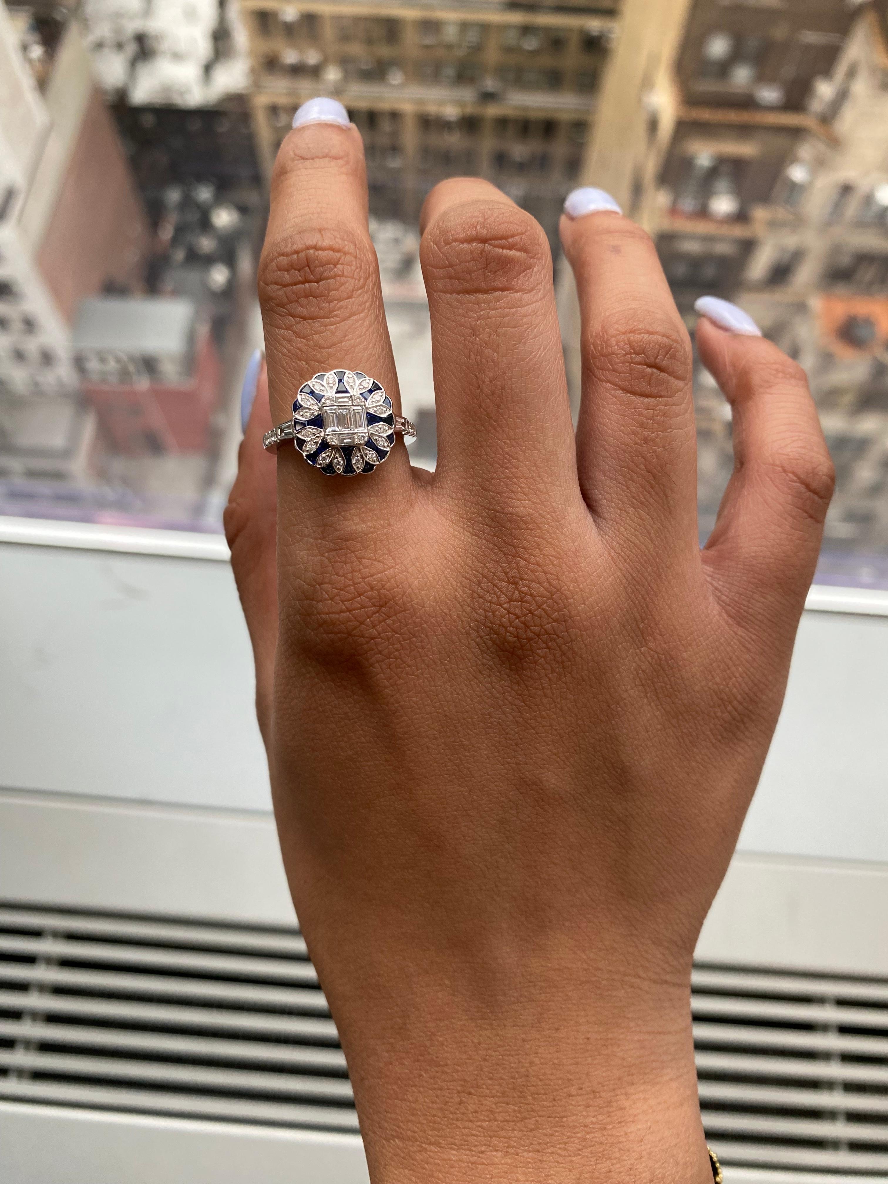 Antique Sapphire and Diamond Ring in 18k White Gold For Sale 2