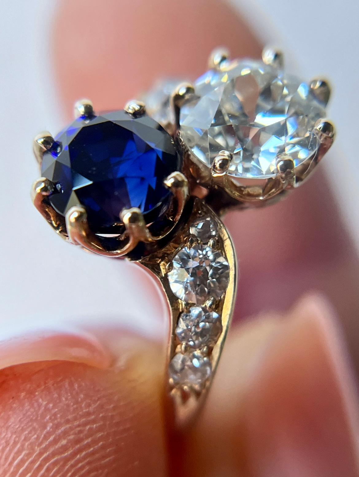 Empire Antique Sapphire and Diamond Toi et Moi Ring For Sale