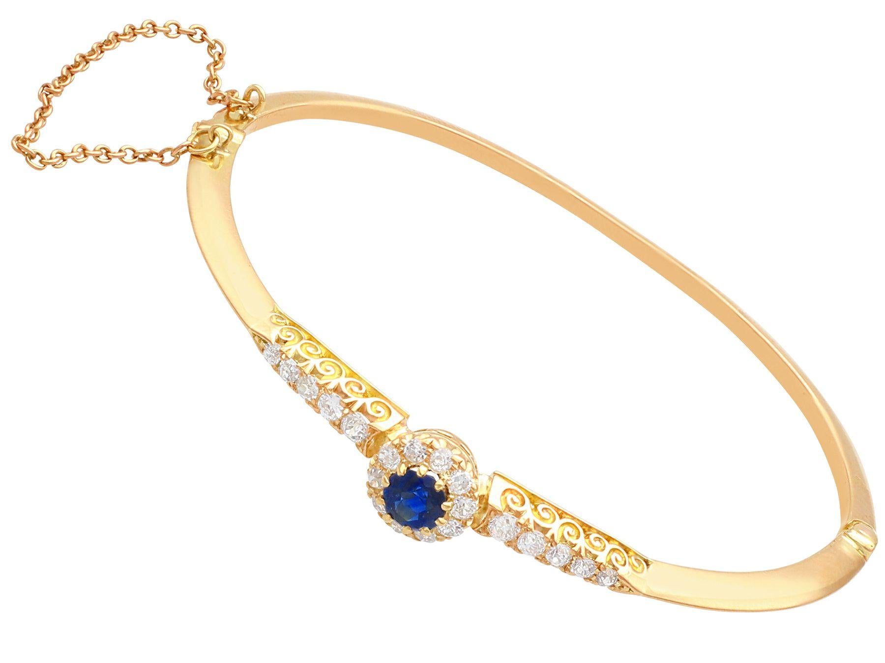 Antique Sapphire and Diamond Yellow Gold Bangle Circa 1895 In Excellent Condition In Jesmond, Newcastle Upon Tyne