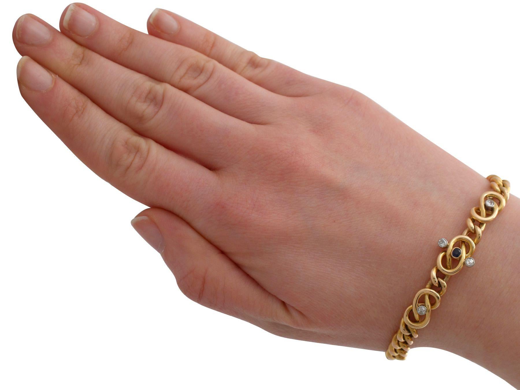 Bracelet ancien en or jaune avec saphirs et diamants en vente 4