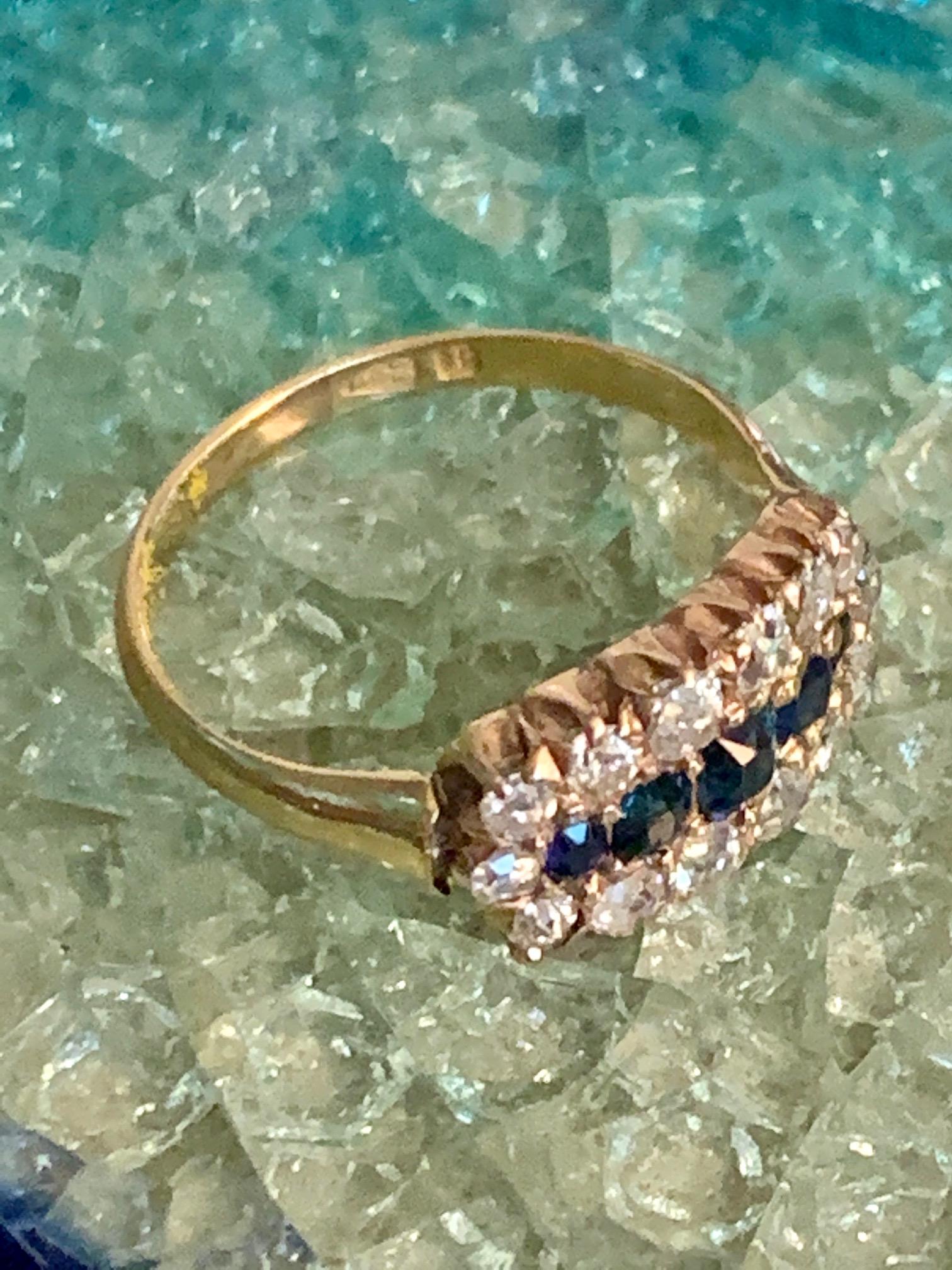 Antique Sapphire and Mine Cut Diamond 18 Karat Yellow Gold Ring - Size 7 2