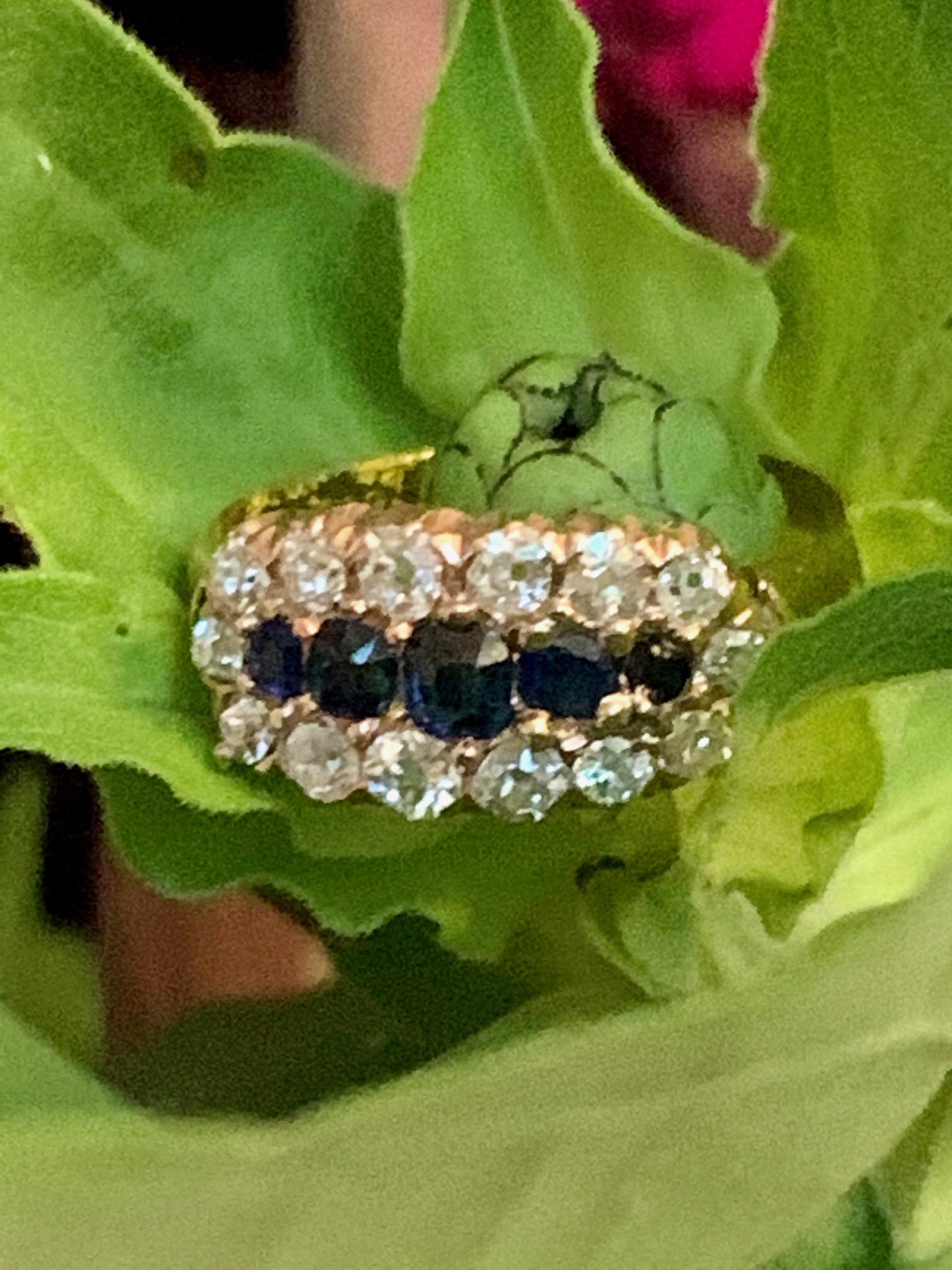Antique Sapphire and Mine Cut Diamond 18 Karat Yellow Gold Ring - Size 7 3
