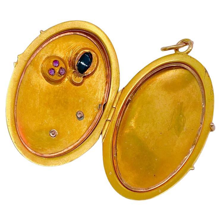Antiker Saphir und Rubin Russisches Gold Medaillon Anhänger im Angebot 1