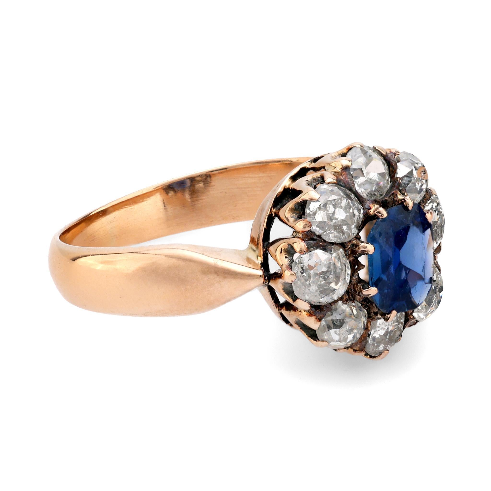 Victorien Bague ancienne grappe de saphirs et de diamants en or rose 18 carats en vente