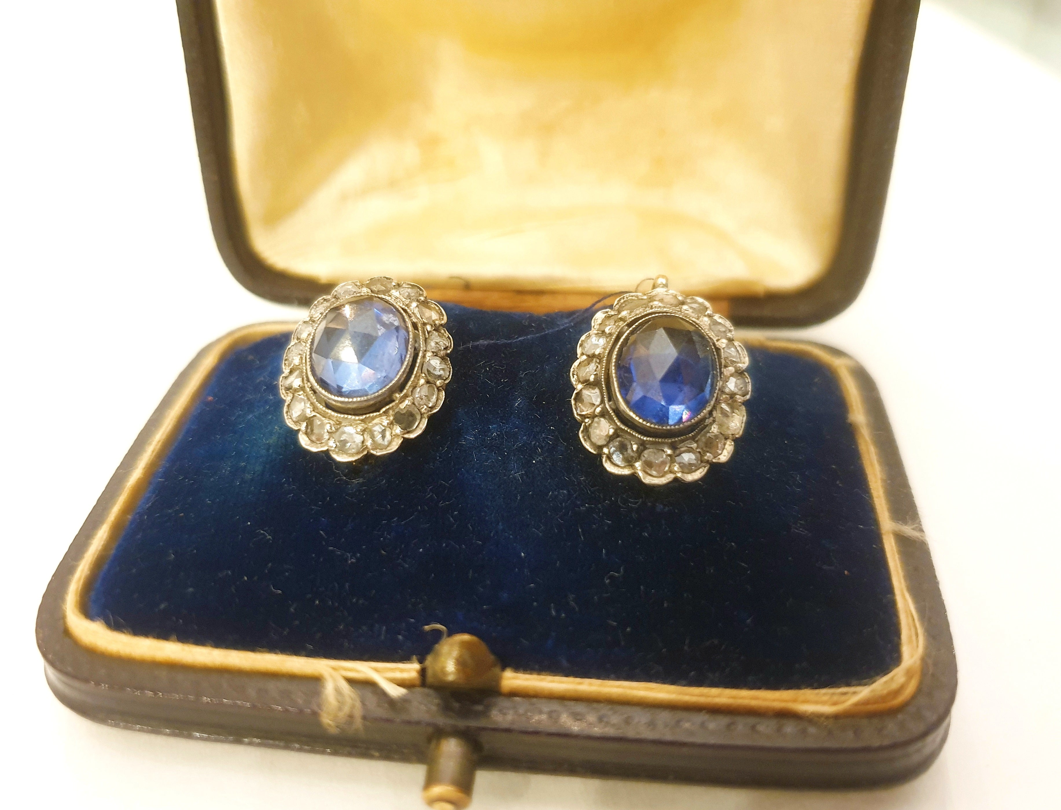 Antique Sapphire And Rose Cut Diamond Gold Earrings  For Sale 1