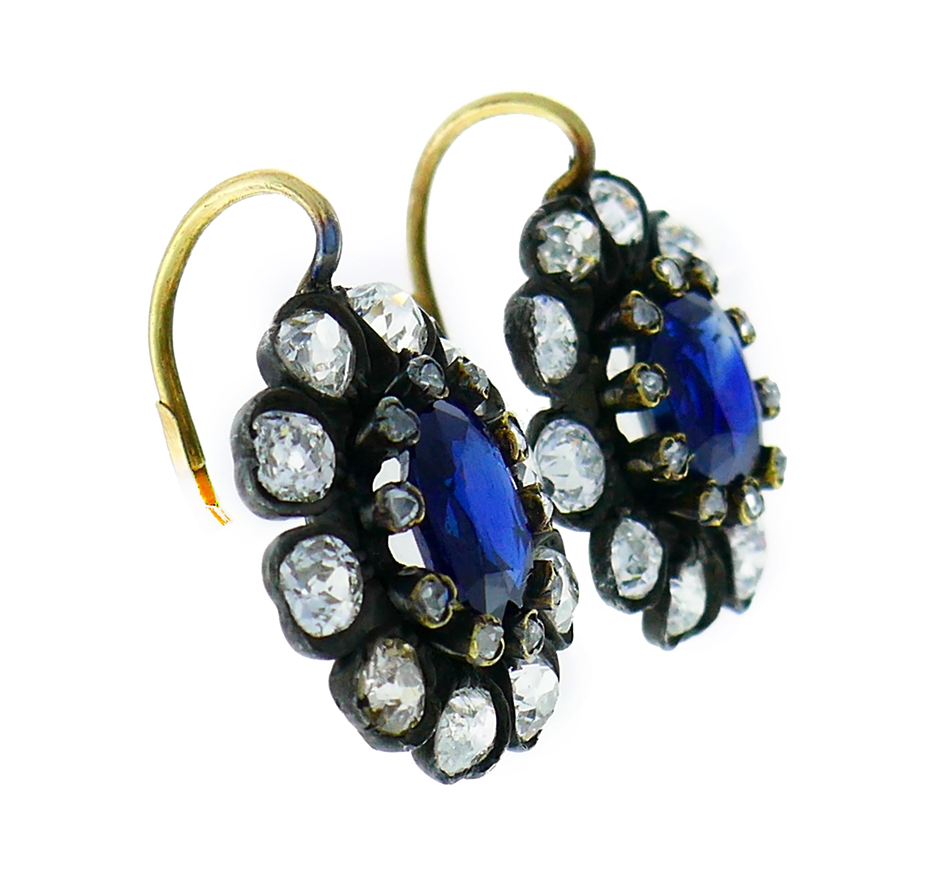 Antique Sapphire Diamond Gold Cluster Earrings In Good Condition In Beverly Hills, CA