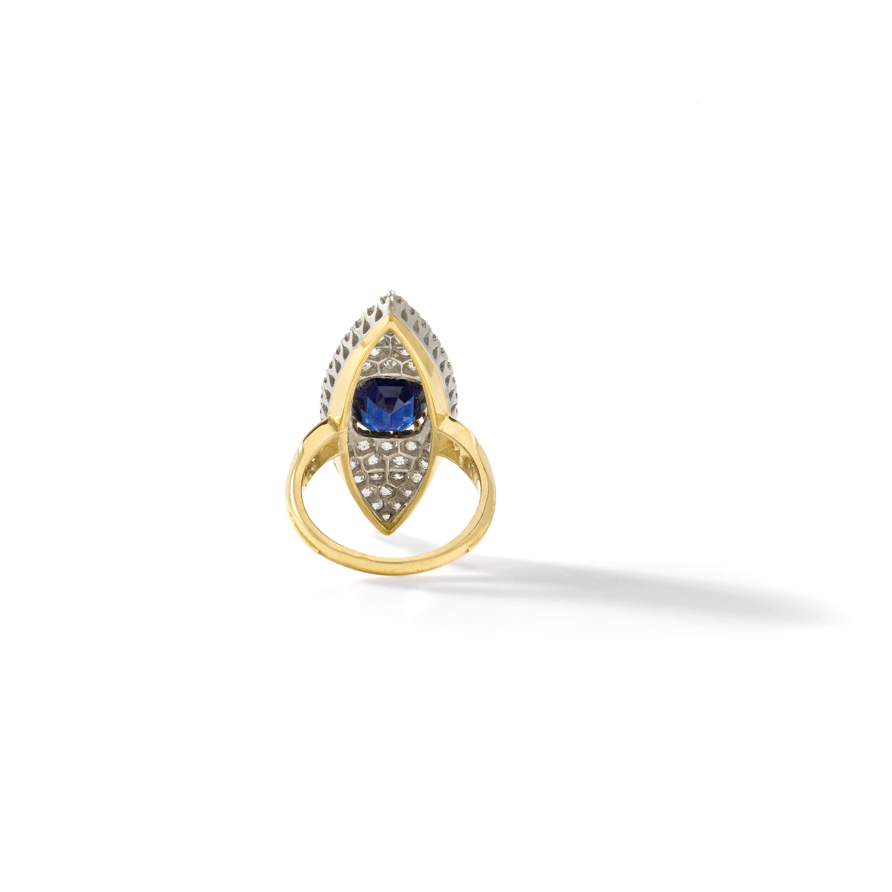 Antiker Saphir-Diamant-Platin-Goldring im Zustand „Hervorragend“ im Angebot in Geneva, CH