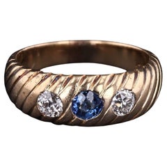 Antique Sapphire & Diamond Ring of 14k Gold