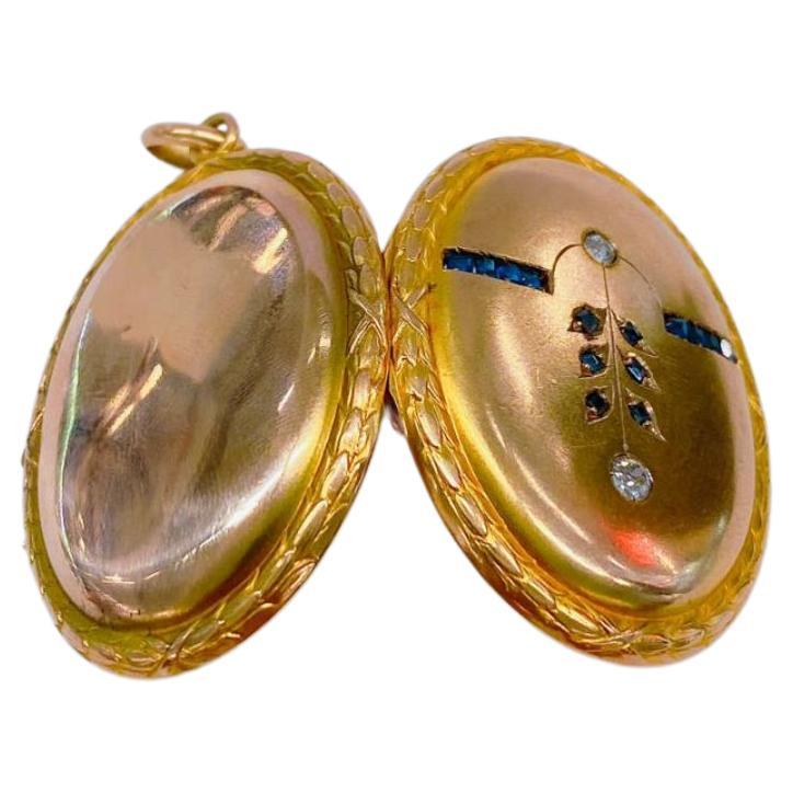 Antique Sapphire Gold Locket Pendant In Good Condition For Sale In Cairo, EG