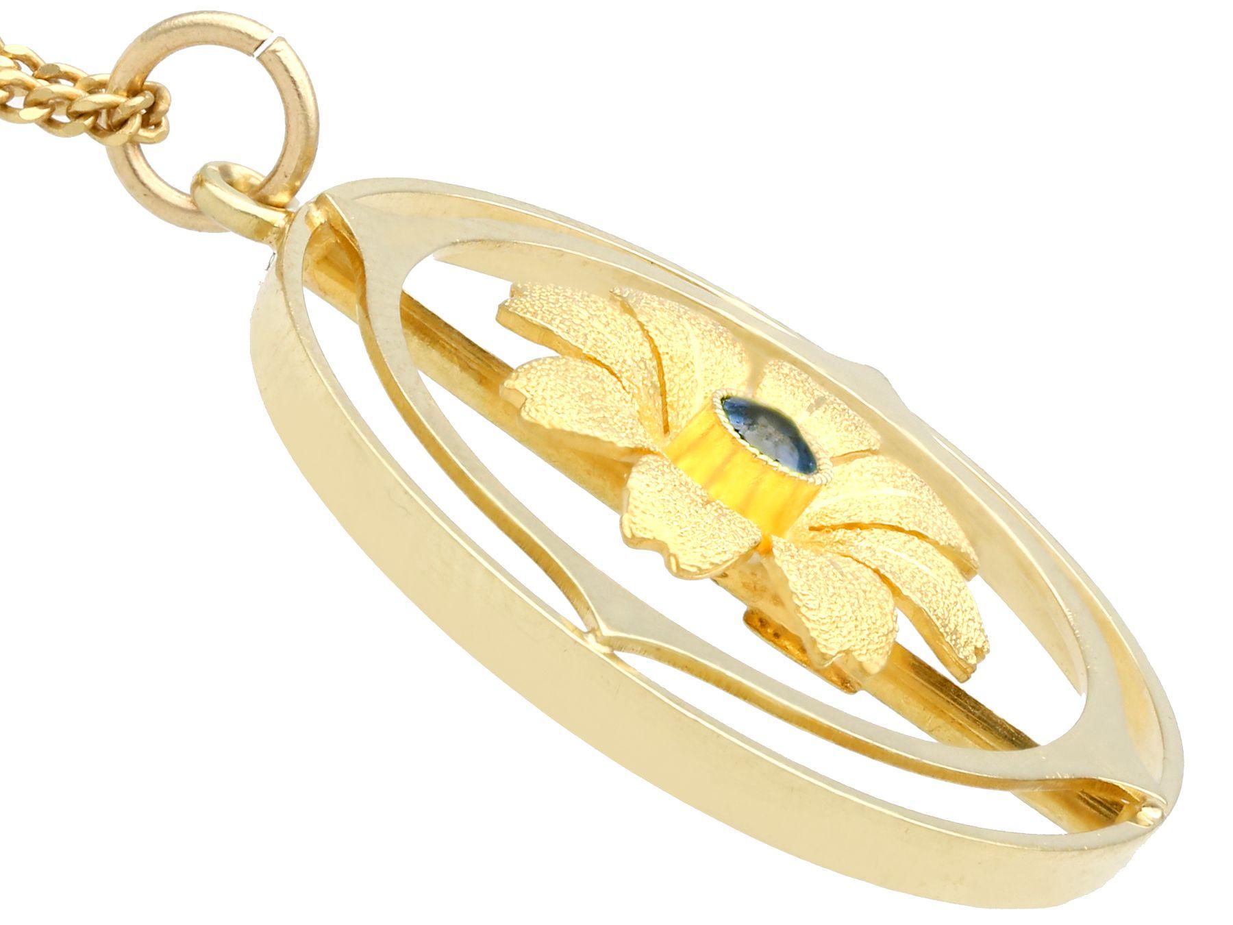Antique Sapphire Yellow Gold Pendant In Excellent Condition For Sale In Jesmond, Newcastle Upon Tyne