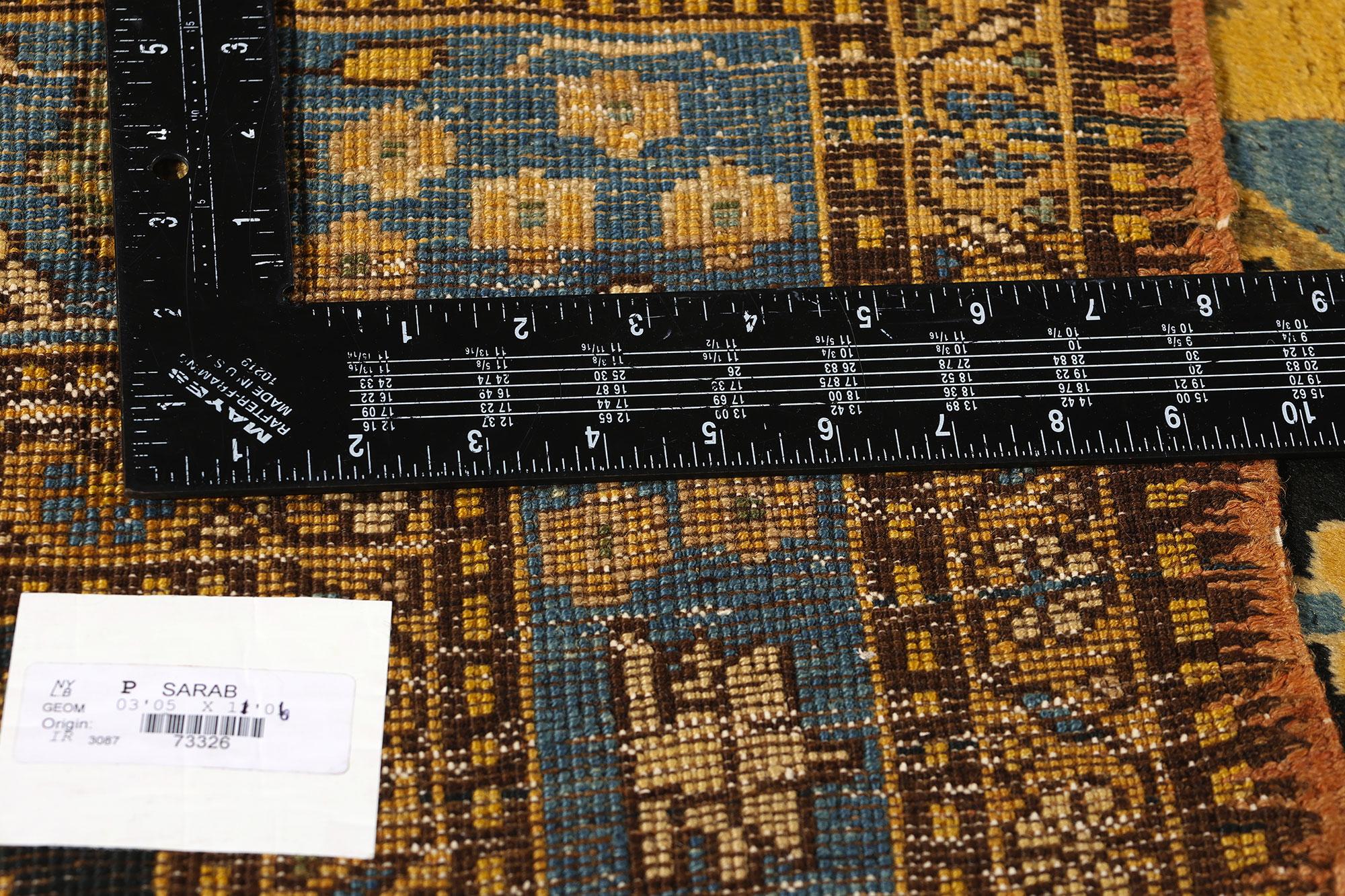 Antiker persischer Sarab-Teppich-Läufer im Stammesstil (Wolle) im Angebot