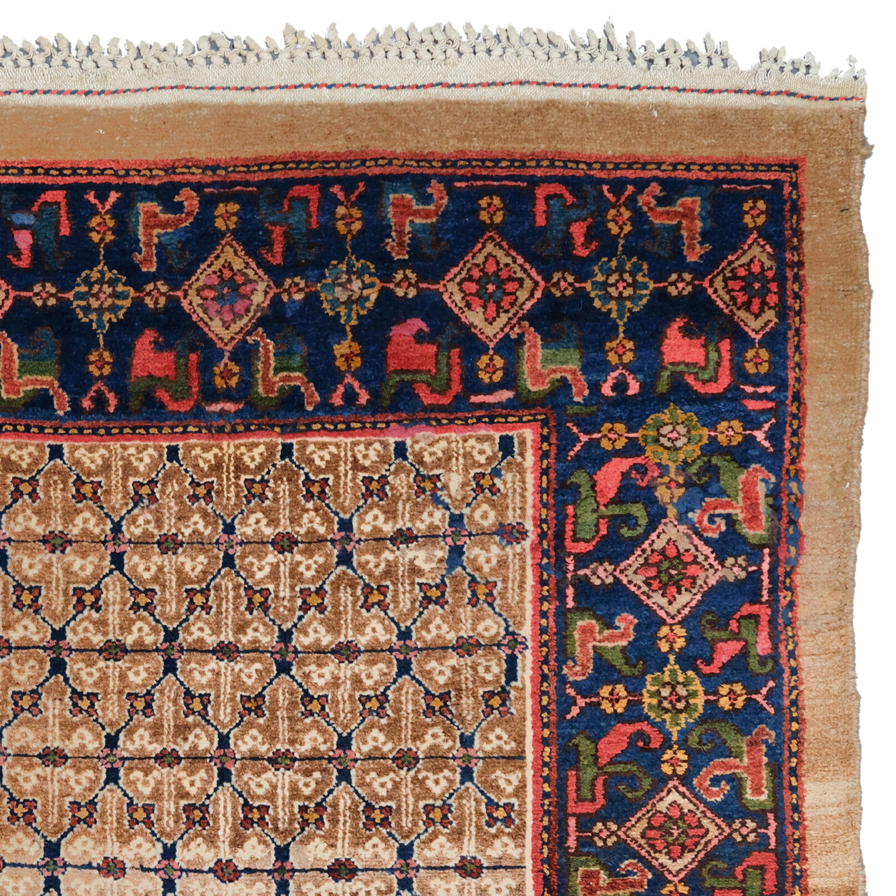Antique Sarab Rug - 19th Century Sarab Rug, Vintage Rug In Good Condition For Sale In Sultanahmet, 34