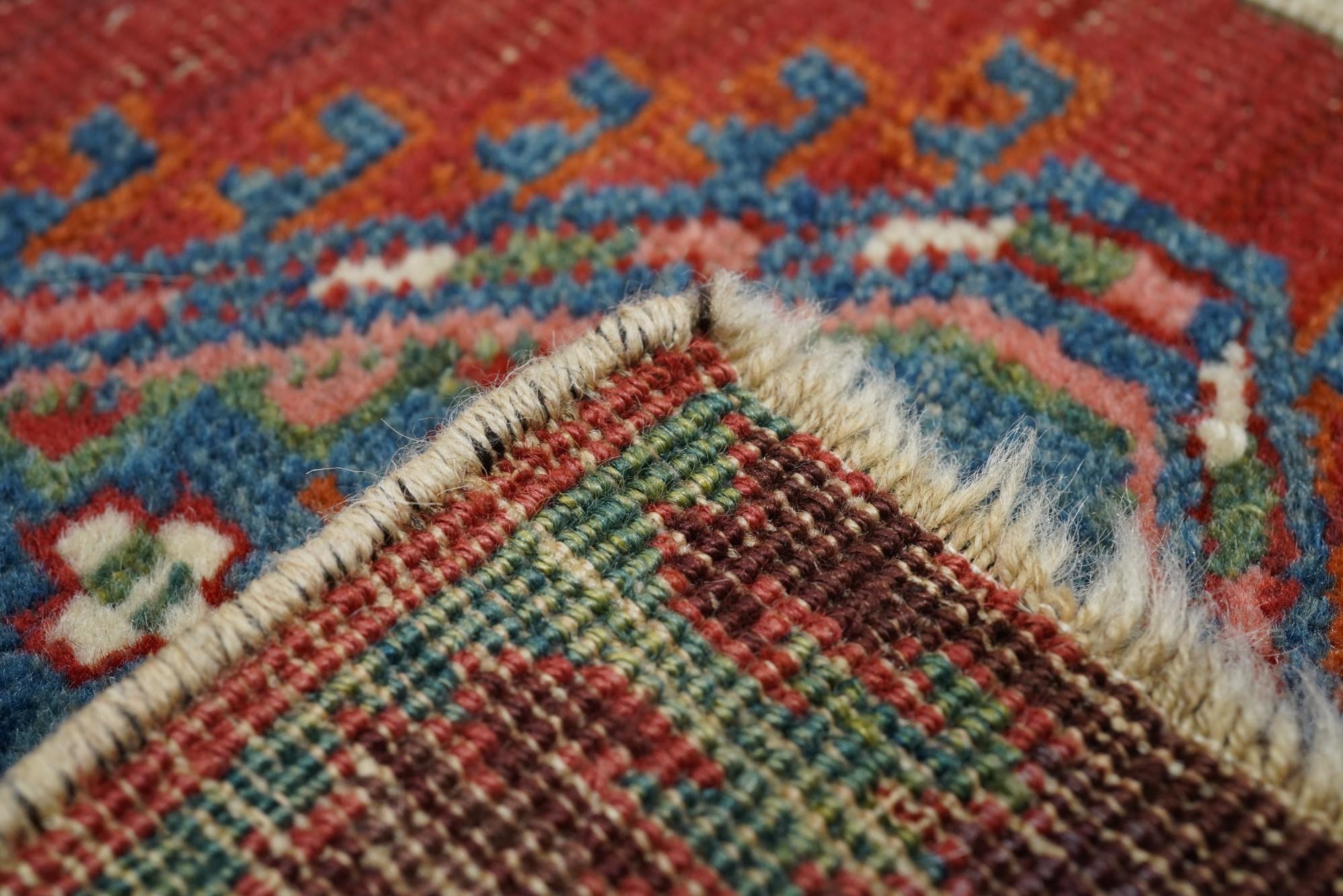 Tapis Sarab ancien de 3'8'' x 4'3'' cm en vente 2