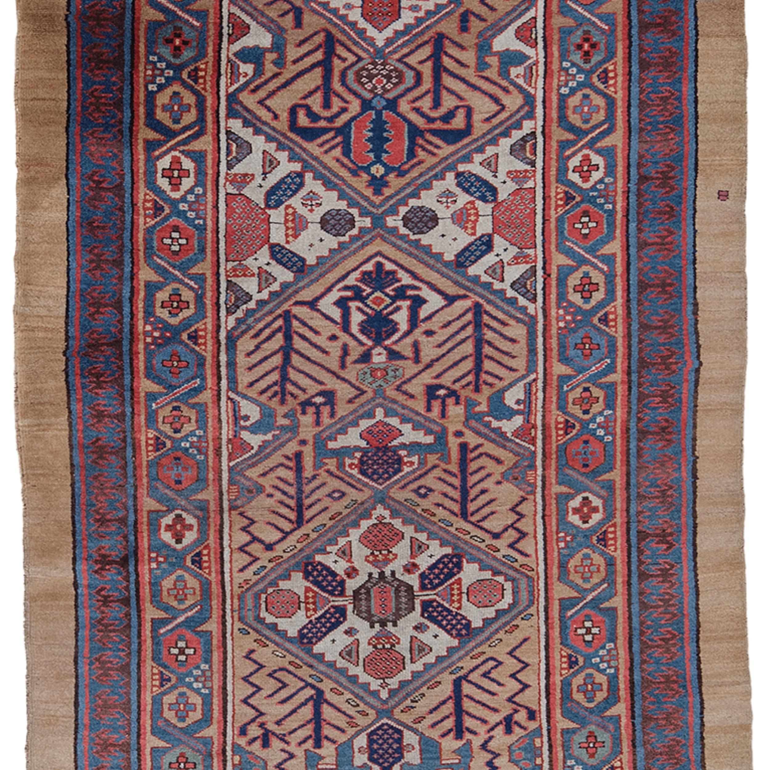 Antiker Sarab-Läufer - 19. Jahrhundert (Persisch)