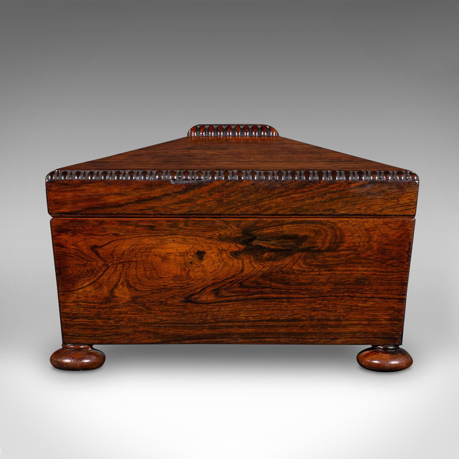 Antiguo Sarcófago Caja de Recuerdos, Inglés, Forrado de Terciopelo, Caja de Guantes, Regencia en Bueno estado para la venta en Hele, Devon, GB