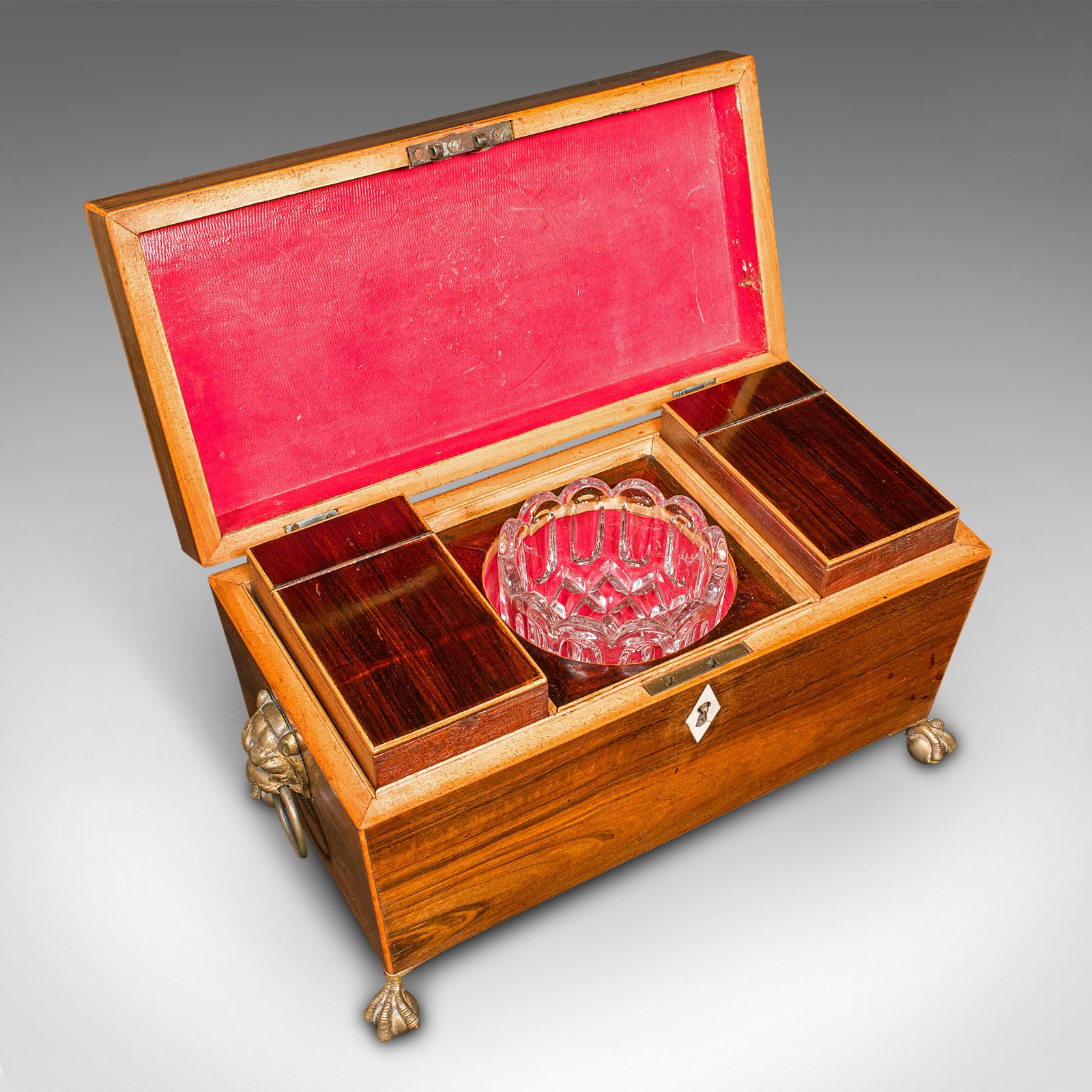 Verre Boîte à thé antique en forme de sarcophage, anglaise, boîte, mélangeur de verre, Régence, vers 1820 en vente
